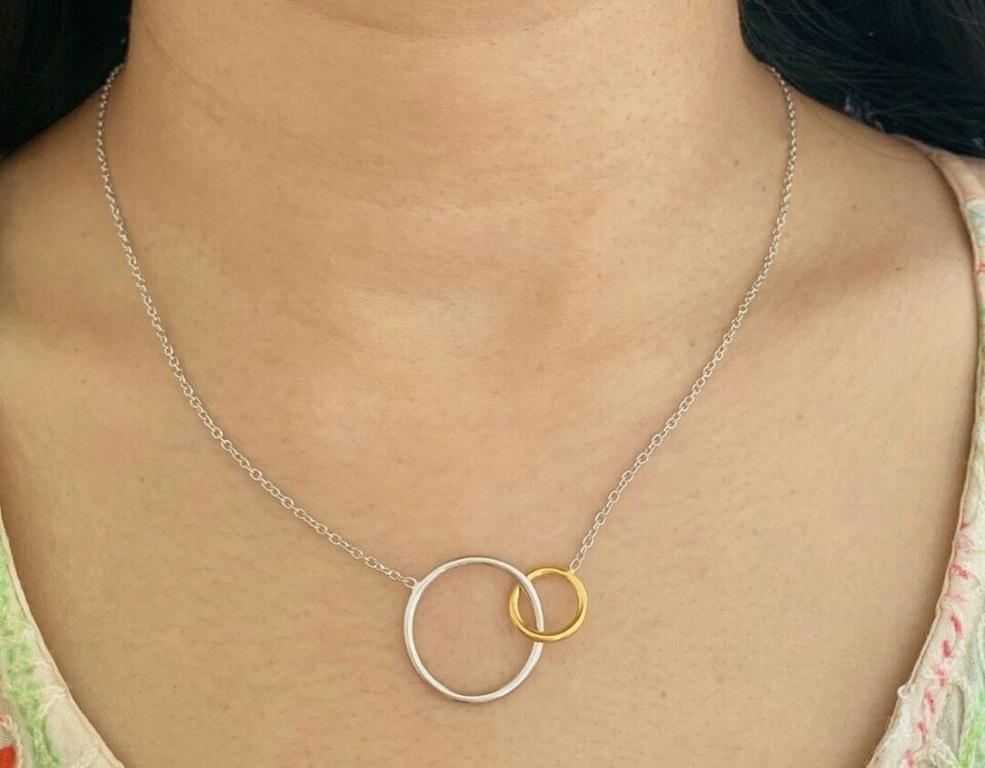 Collier en or massif 14k Cercle de Karma entrelacé Collier Anniversaire en or pour femmes
Léger, il peut être porté tous les jours

Informations complémentaires :
Condit : Nouveau avec étiquettes : Un article neuf, non utilisé et non porté (y
