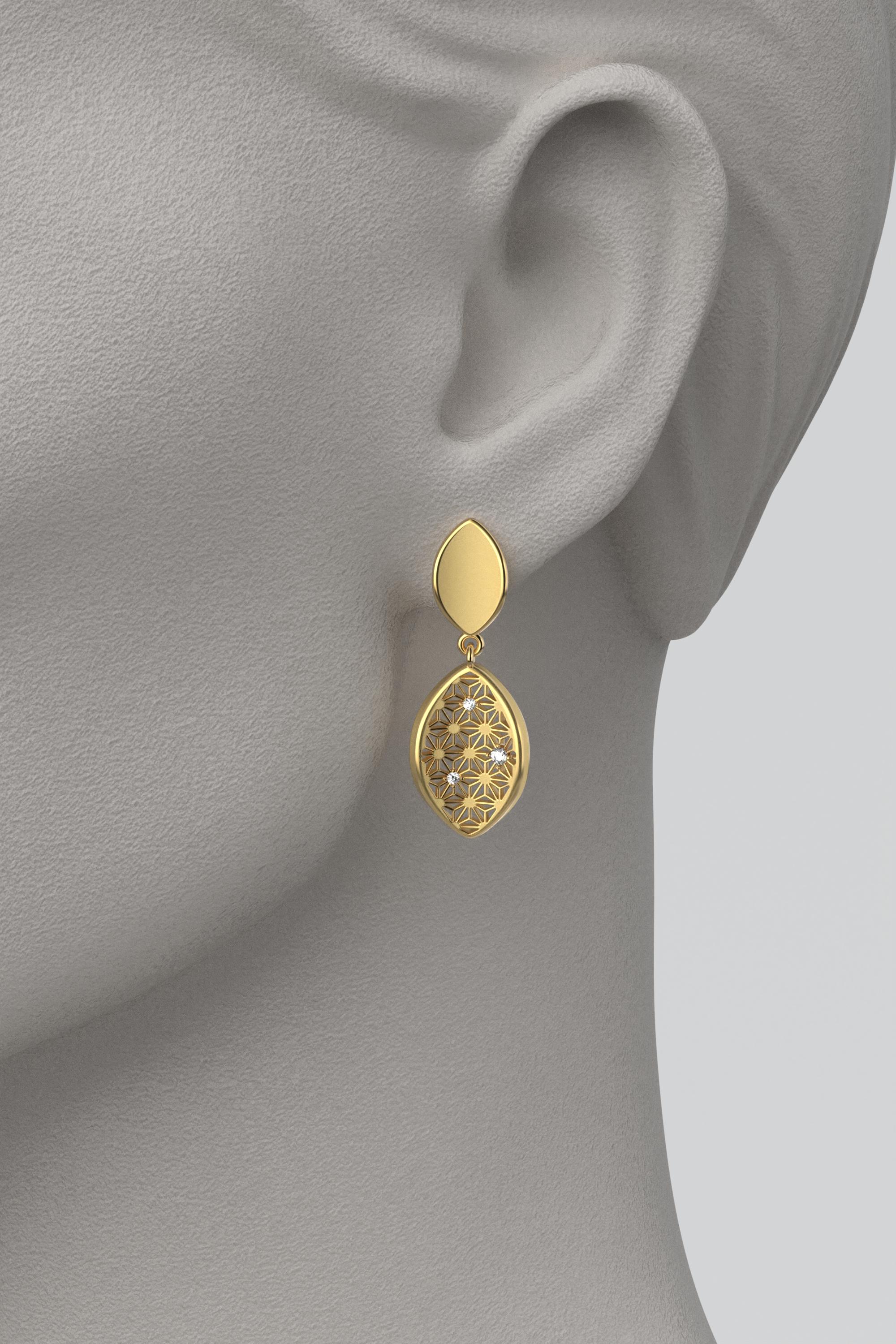 Taille brillant Boucles d'oreilles italiennes en or massif 14 carats avec motif Sashiko japonais en vente