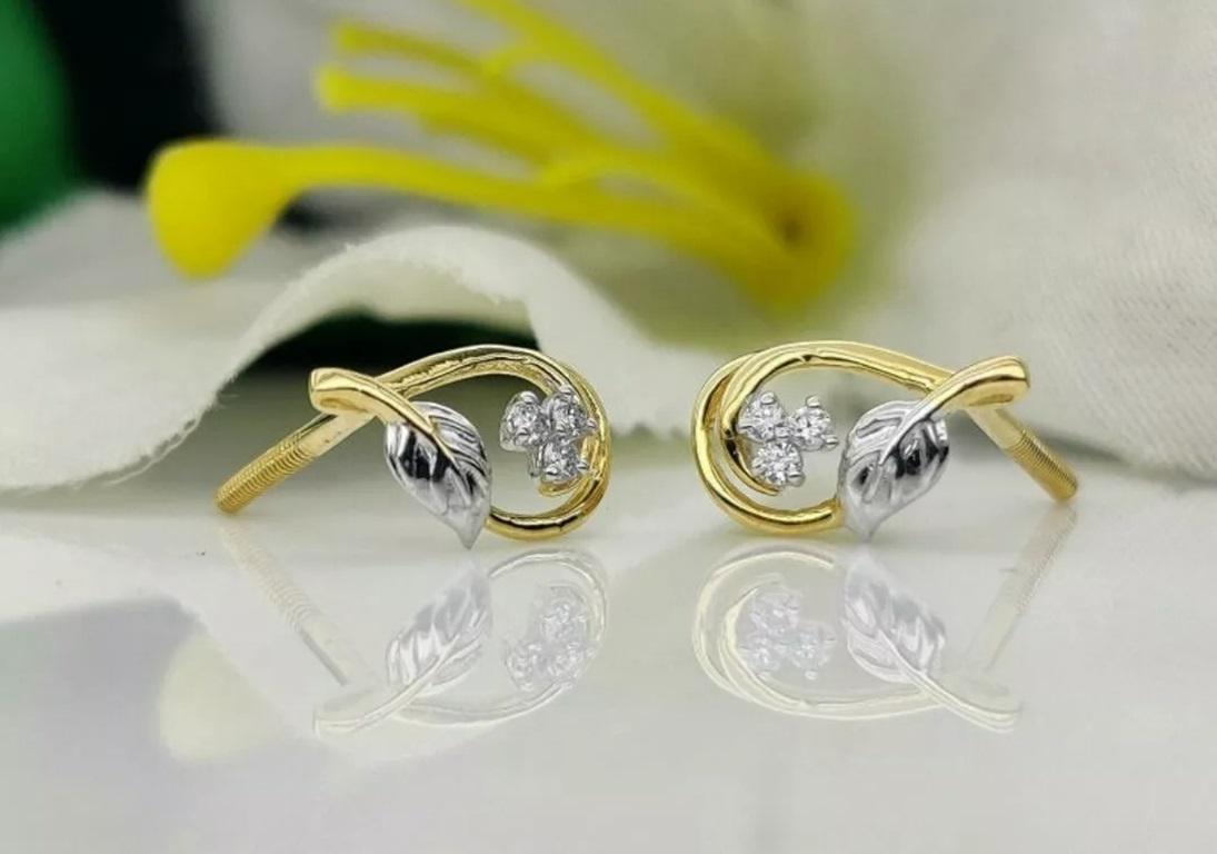 14k Solid Gold Leaf Designer Earring Diamond Stud Earring Dainty Everyday Stud.
Light weight can be worn everyday

Additional information:
Condition: New with tags: A brand-new, unused, and unworn item (including handmade items) in the