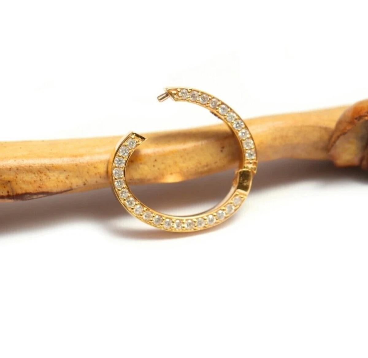 Taille ronde Fermetures de homard en or massif 14 carats serties de diamants naturels Fermeture à glissière unique pour femmes en vente
