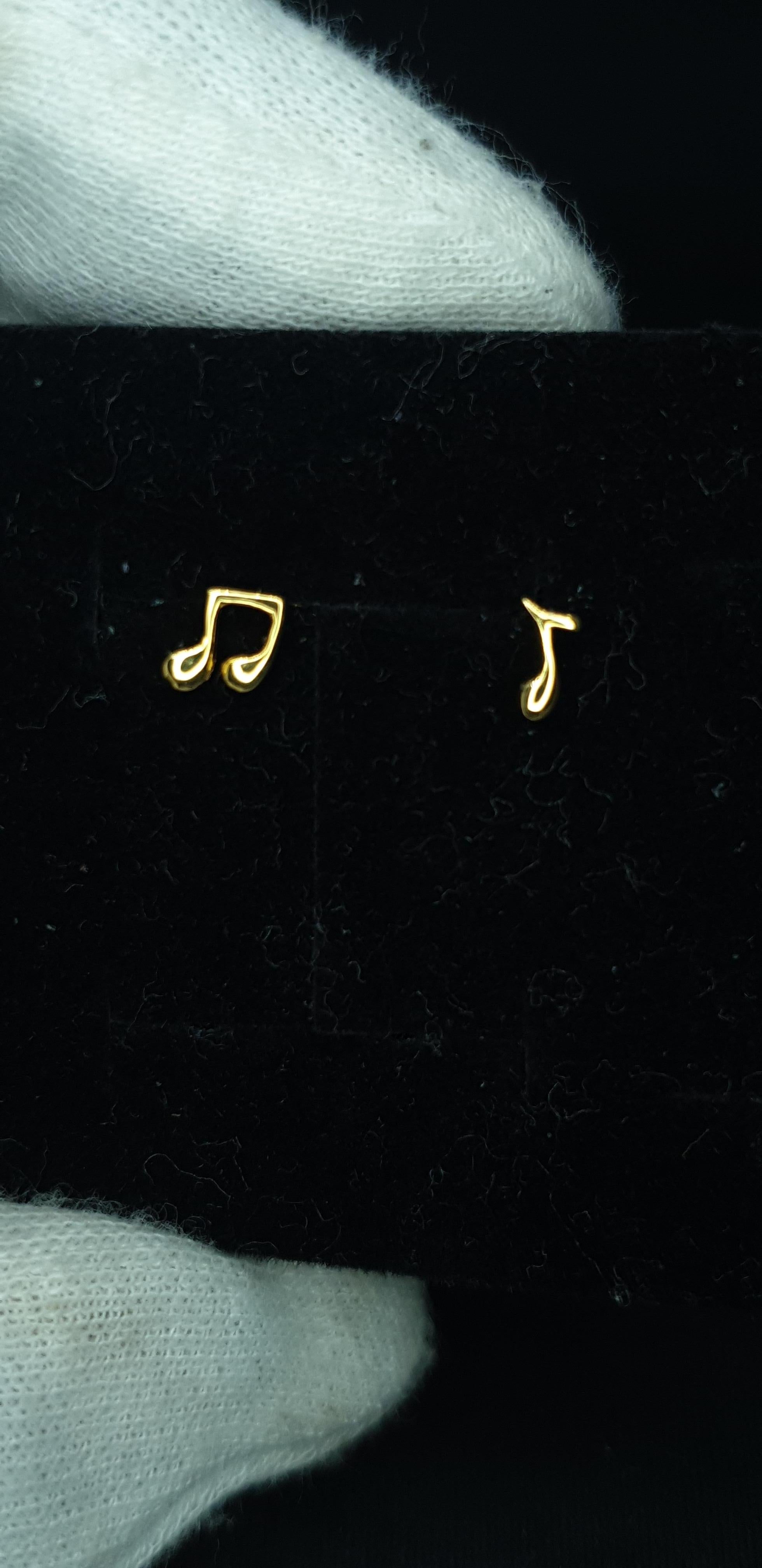 14k Solid Gold Musical Notes Stud Piercing Jewelry Nose Earrring For Sale 7