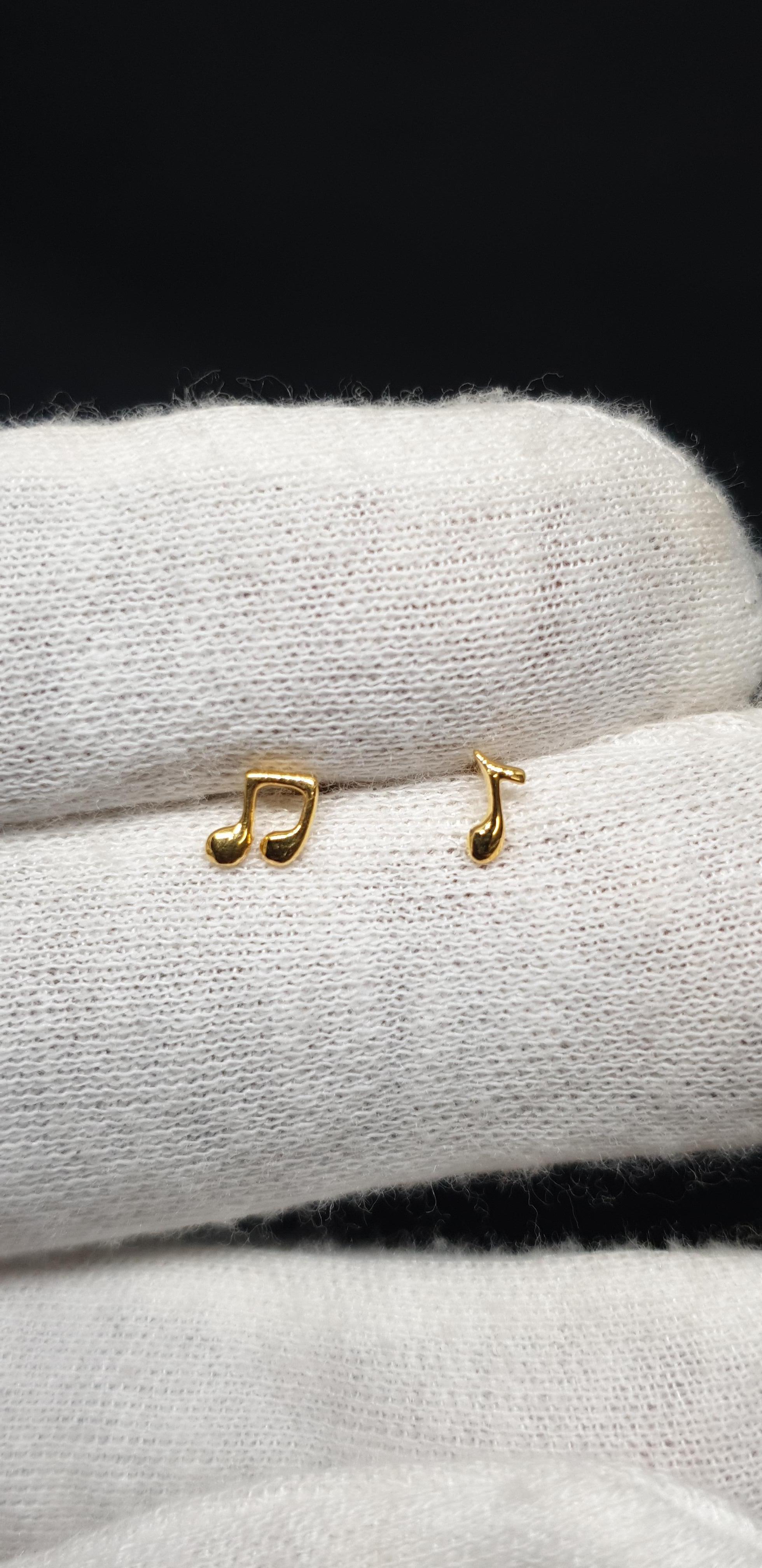 14k Solid Gold Musical Notes Stud Piercing Jewelry Nose Earrring For Sale 9