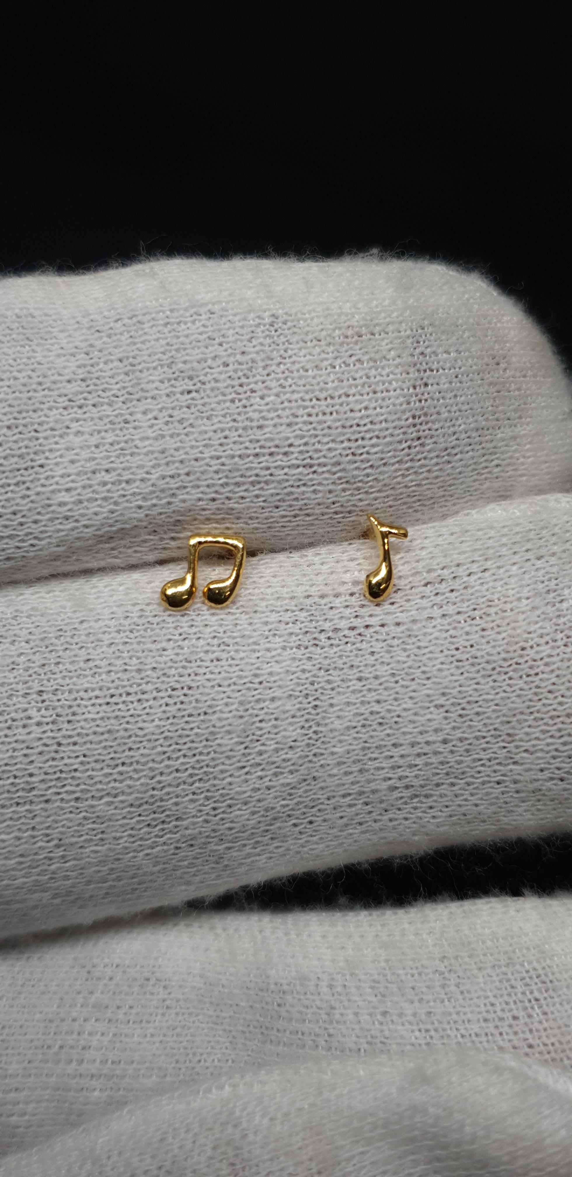 14k Solid Gold Musical Notes Stud Piercing Jewelry Nose Earrring For Sale 4