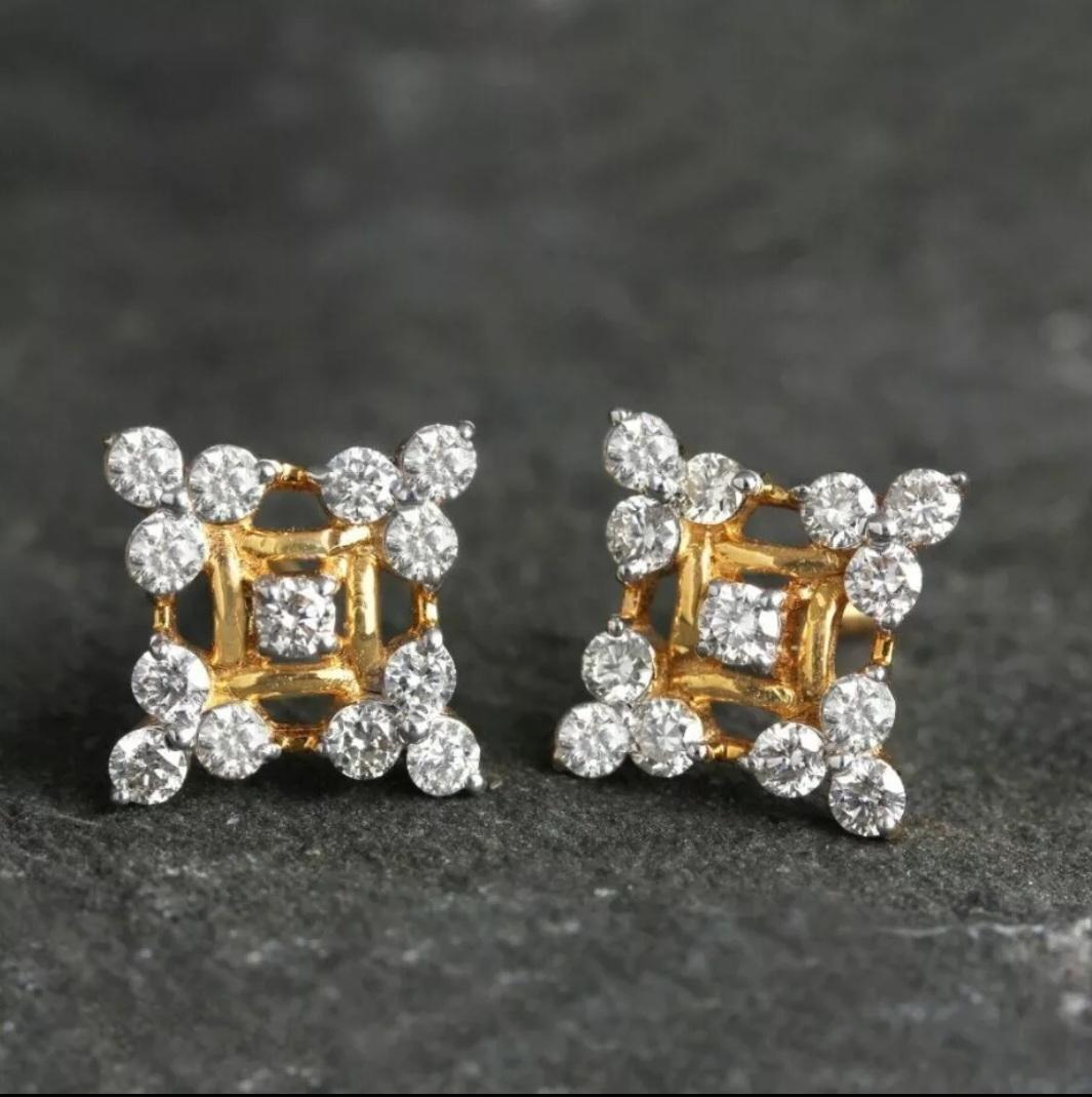 14K Solid Gold Natural Diamond Floral Stud Earring Handmade Earrings Gift. For Sale 5