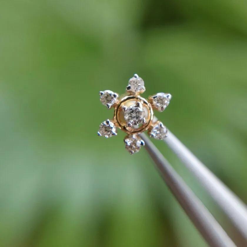 snowflake nose pin