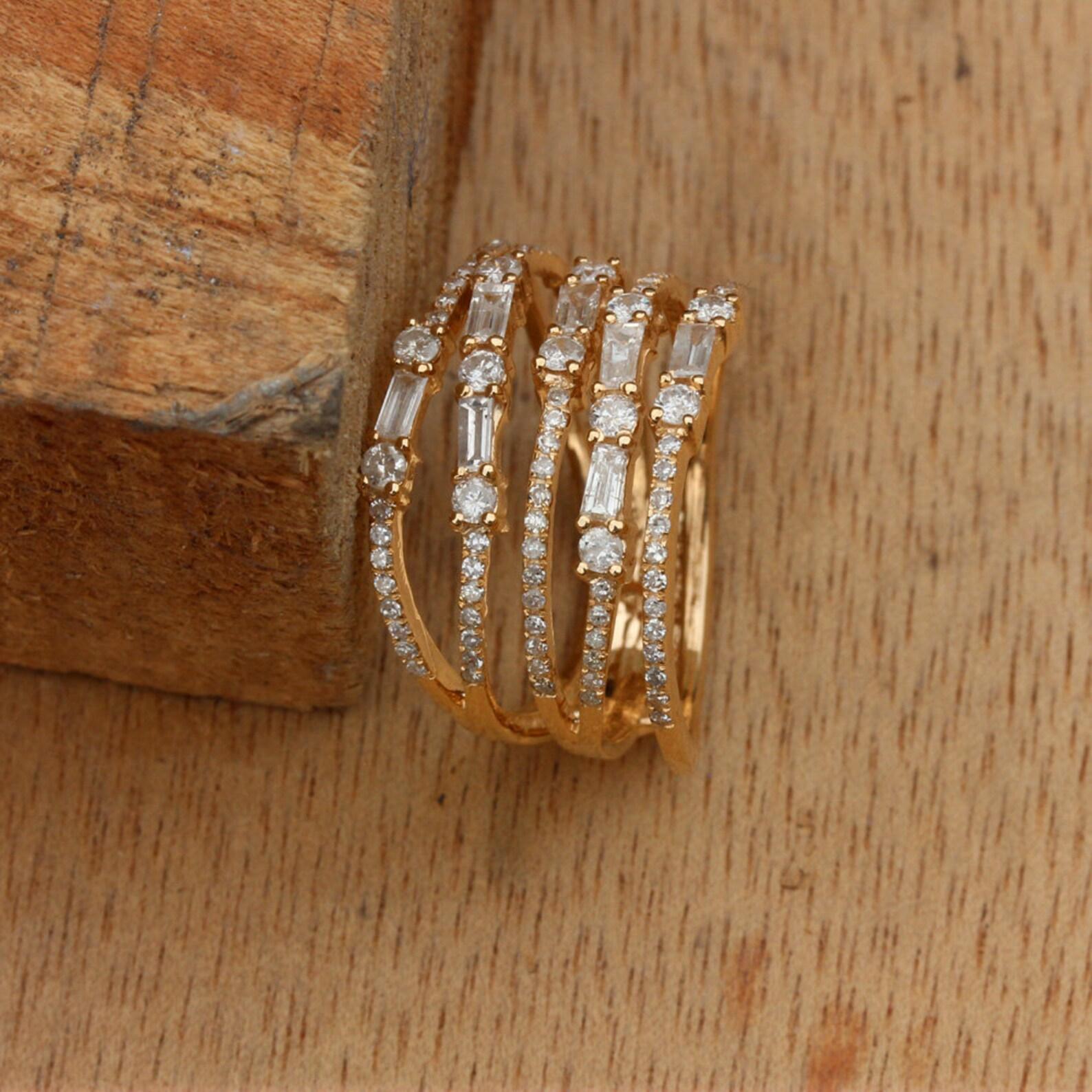 Anello in oro massiccio 14k con diamante naturale Nature Taglio Baguette Bellissimo anello. In condizioni Nuovo in vendita a Chicago, IL