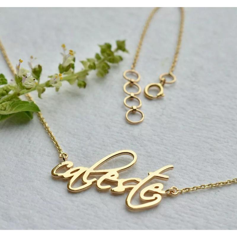 Collana con nome personalizzato in oro massiccio 14k Gioielli con catena sottile e nome personalizzato
Leggero, può essere indossato tutti i giorni

Informazioni aggiuntive:
Condizione: Nuovo senza etichette
Metallo di base: Oro giallo, 14k
Metallo: