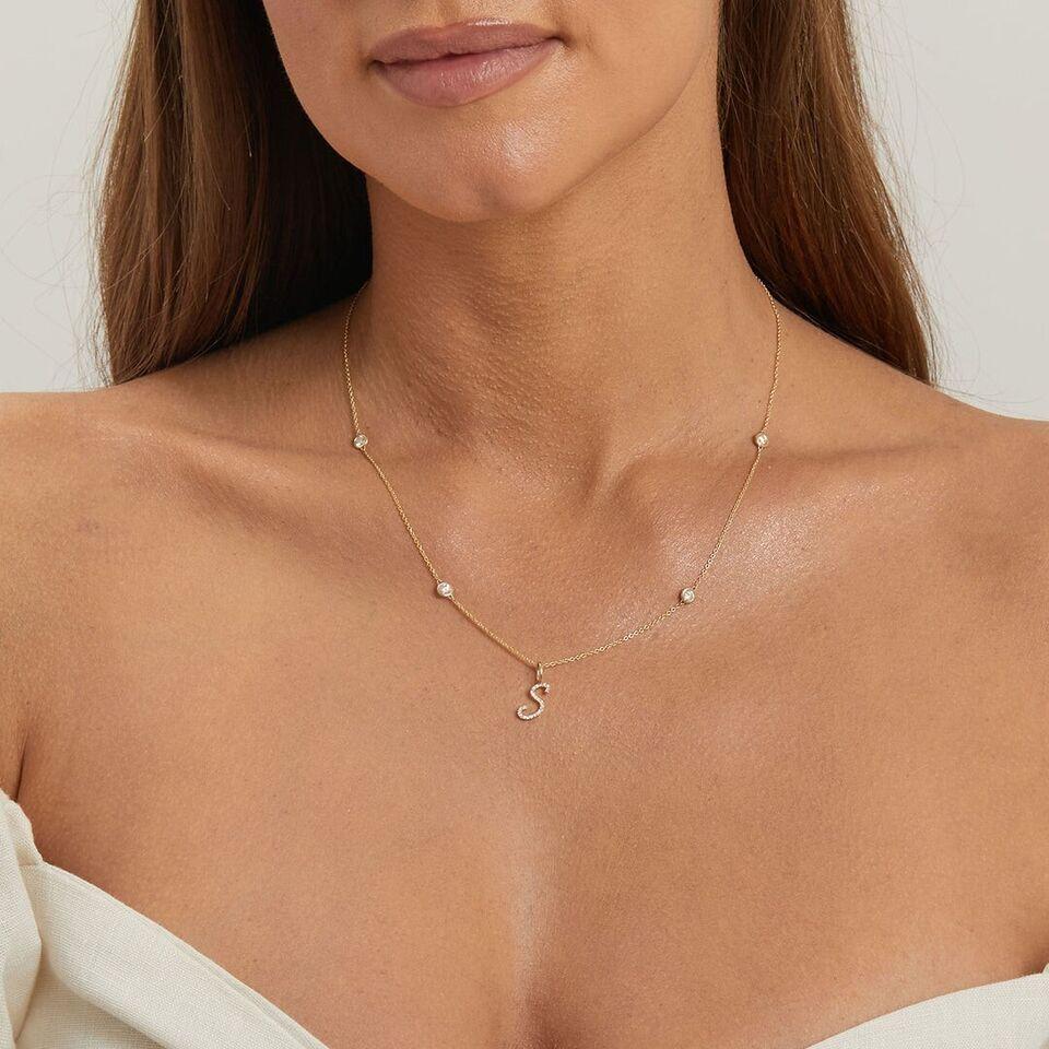 14K Solid Gold Quad Diamond Bezel Charm Chain Necklace In New Condition For Sale In Chicago, IL