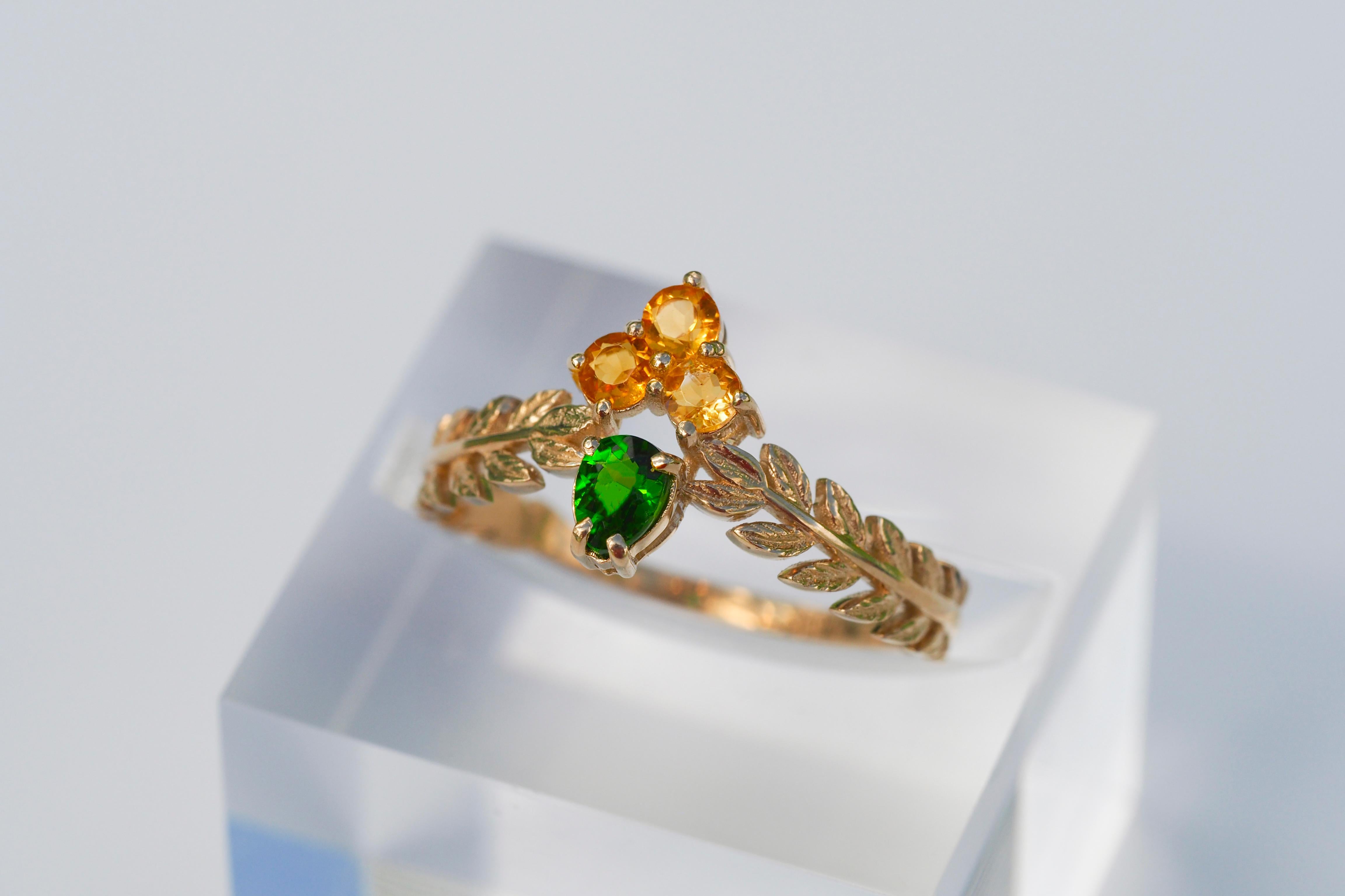 For Sale:  14k Solid Gold Ring with Chrome Diopside and Sapphires 12