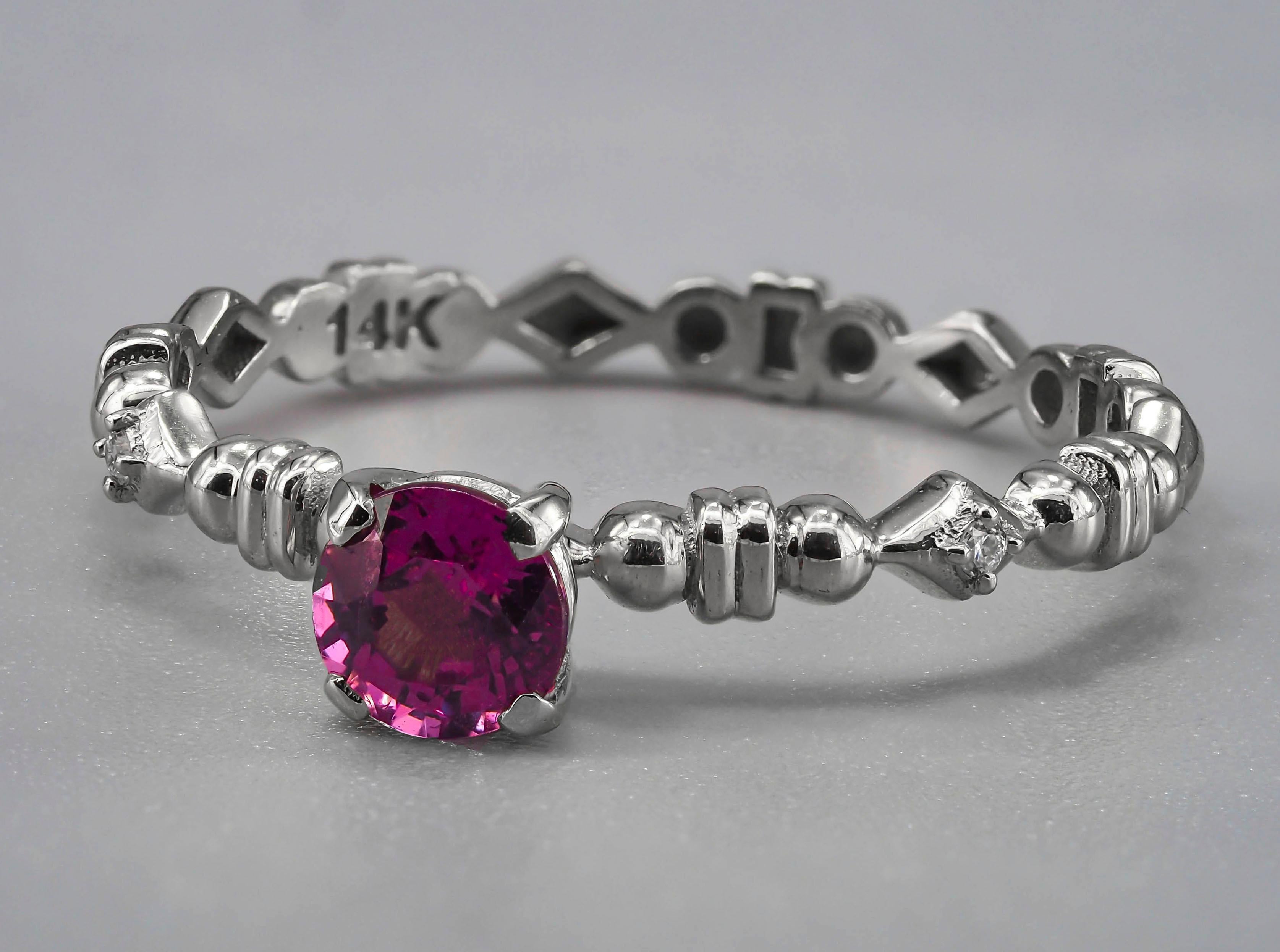 For Sale:  Garnet, Diamonds 14k gold ring 3