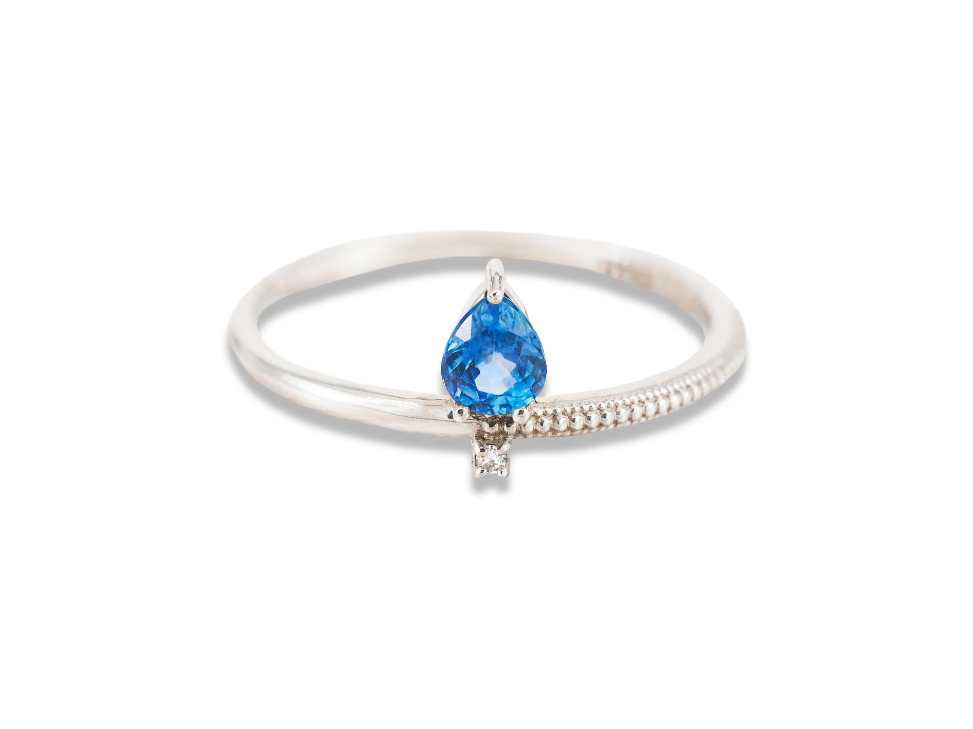 Modern 14k solid gold ring with pear 0.5 ct sapphire. 