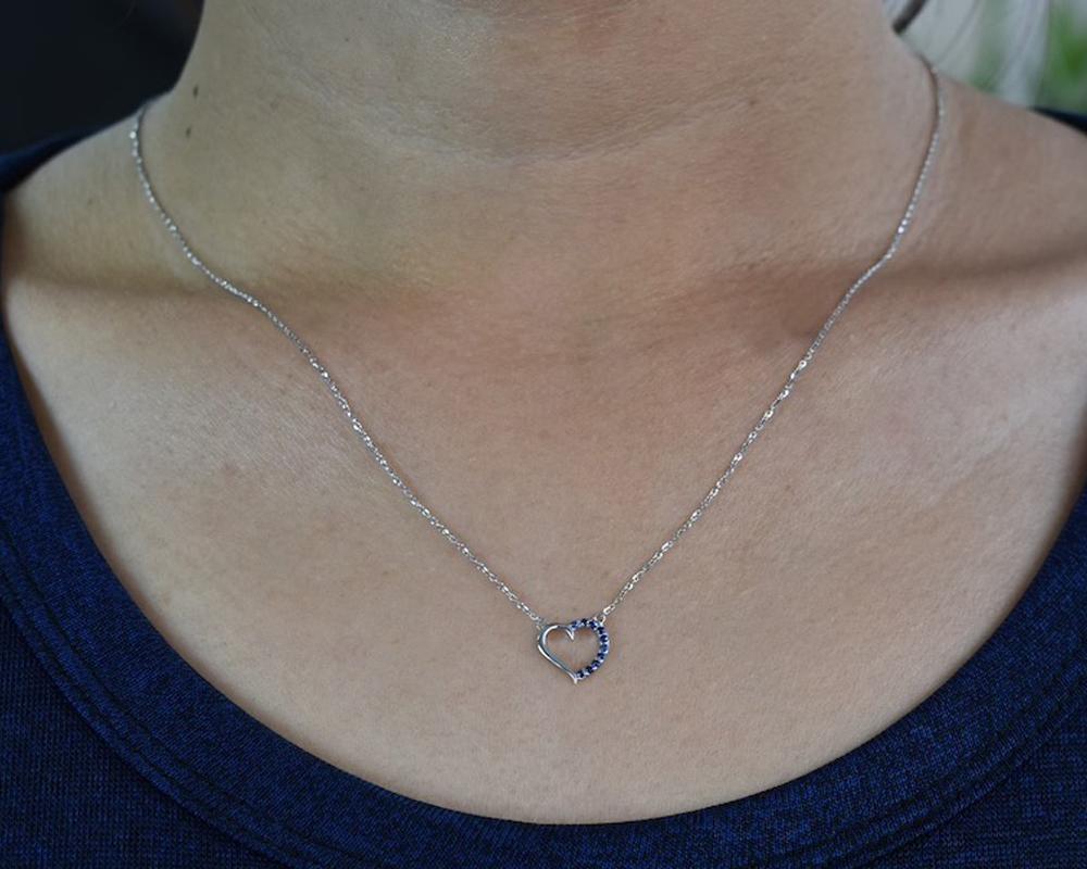 Modern 14k Gold Sapphire Necklace Dainty Heart Charm Necklace Valentine Jewelry For Sale