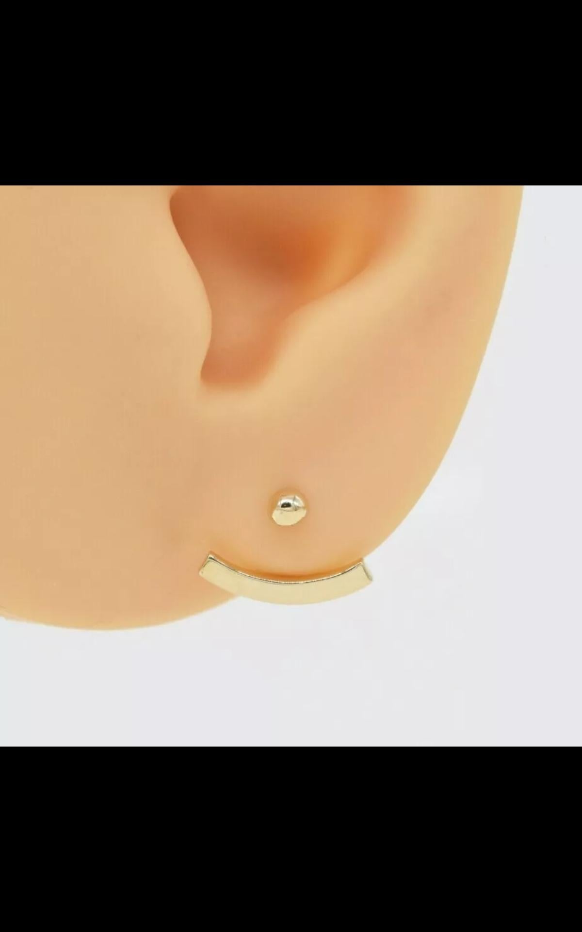 Boucles d'oreilles pour femmes en or massif 14 carats Smiley Open Huggie Hoop Piercings en vente 3