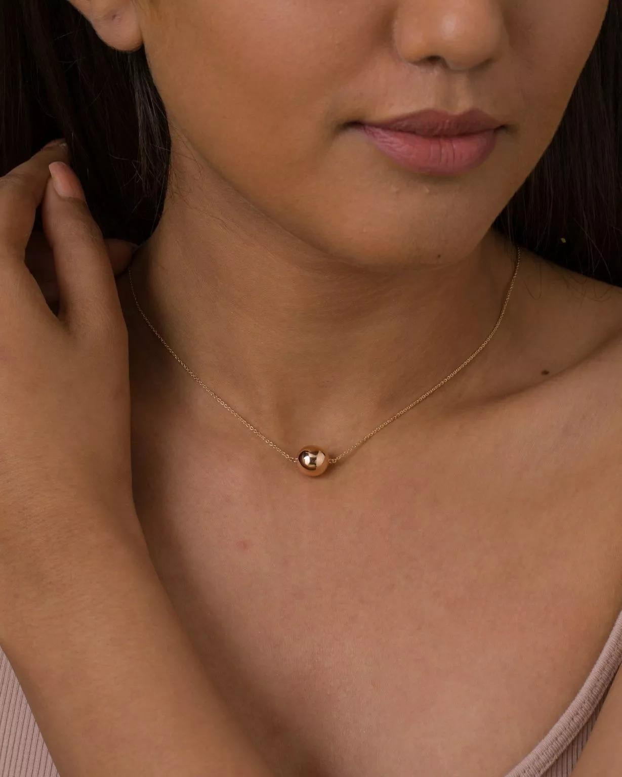 Collana con sfera in oro massiccio 14k Regalo di anniversario per la fidanzata Collana in oro
Leggero, può essere indossato tutti i giorni

Informazioni aggiuntive:
Condit: Nuovo con etichette: Un articolo nuovo di zecca, non usato e non indossato