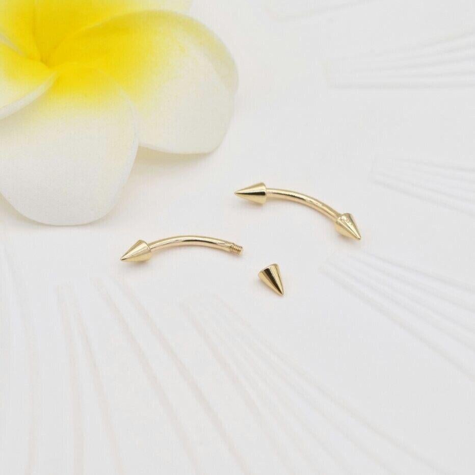 14K Solid Gold Spike Cone Rook Piercings Eyebrow Piercings Barbell Ear Piercing. In New Condition For Sale In Chicago, IL