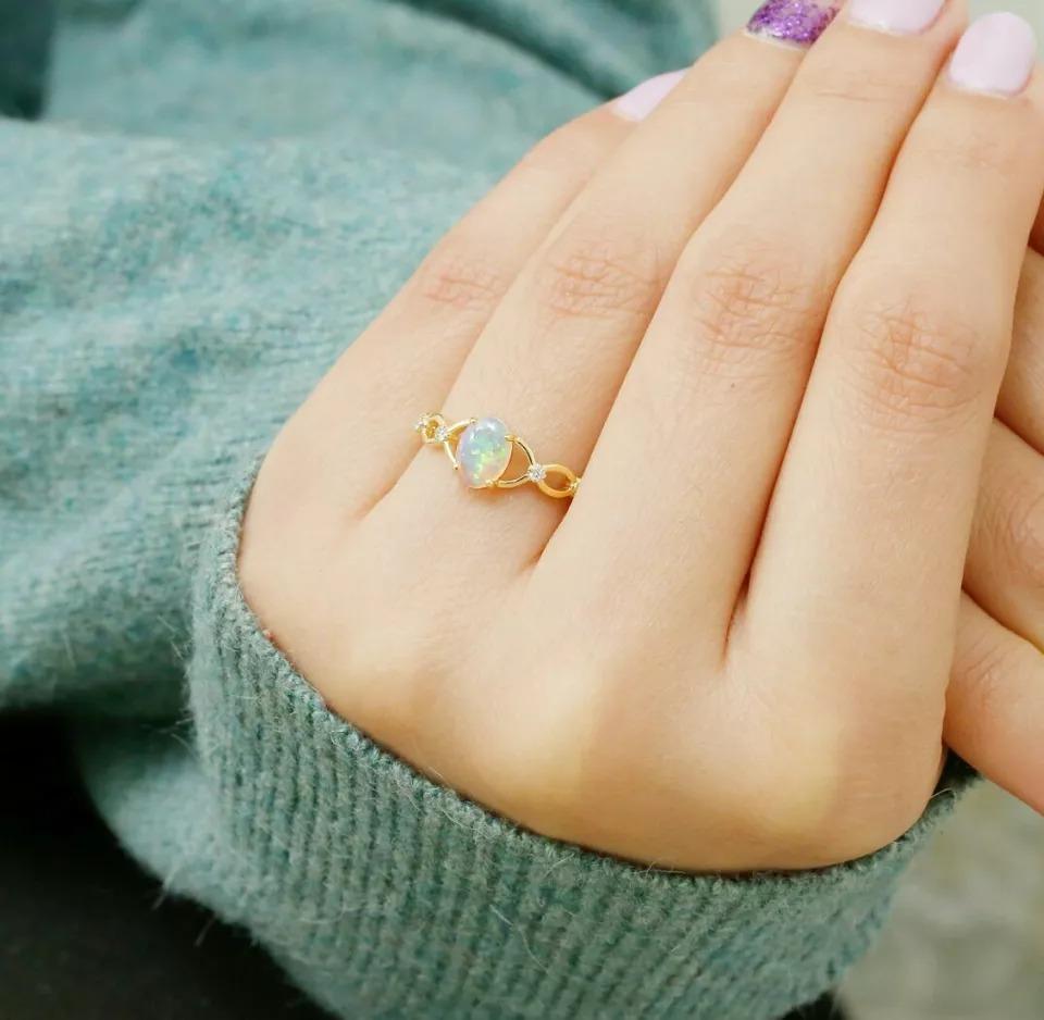 14k Solid Gold Statement Ring Diamond And Opal Wedding Ring Women Ring Jewelry. In New Condition For Sale In Chicago, IL