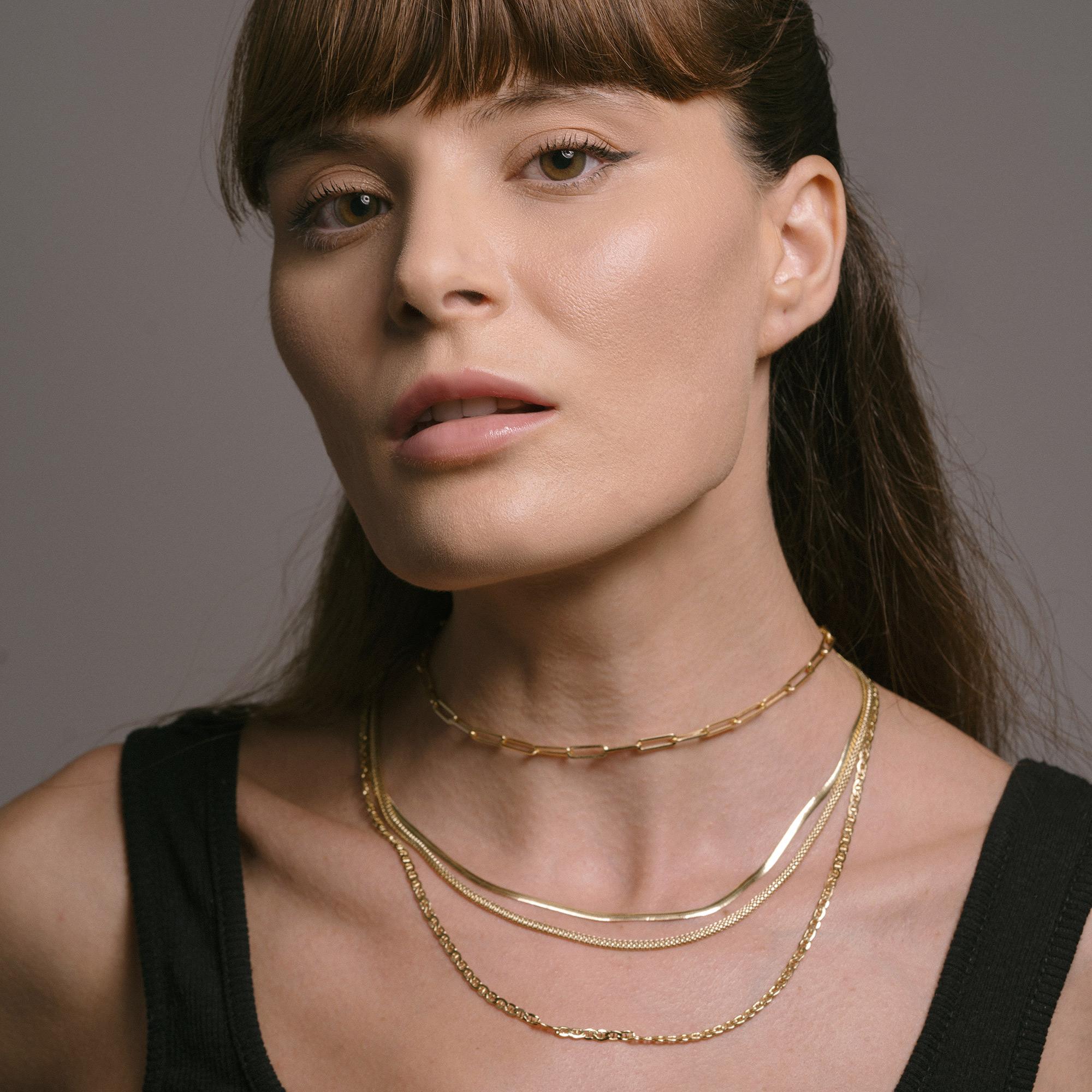 Collana a catena sottile in oro massiccio 14K - Design/One leggero e stratificato In condizioni Nuovo in vendita a Patchogue, NY