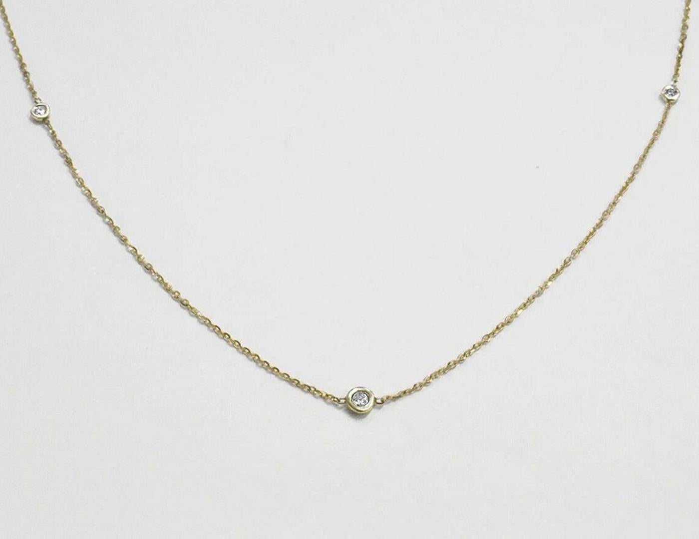 Modern 14k Solid Gold Three Diamond Station Necklace Bezel Setting Round Diamond For Sale