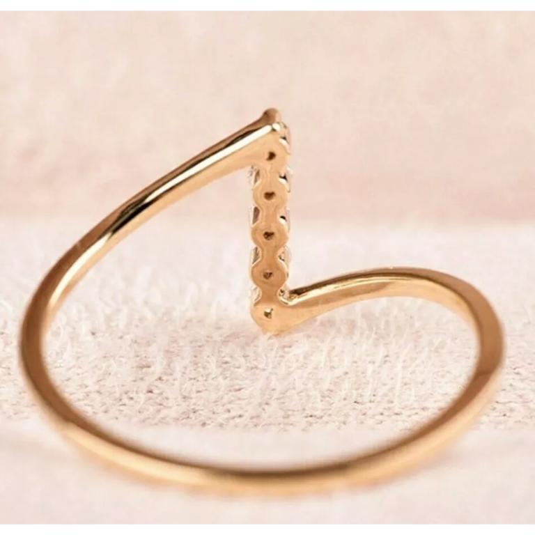 Round Cut 14k Solid Gold Tiny Diamond Skinny Dainty Ring Minimalist For Sale