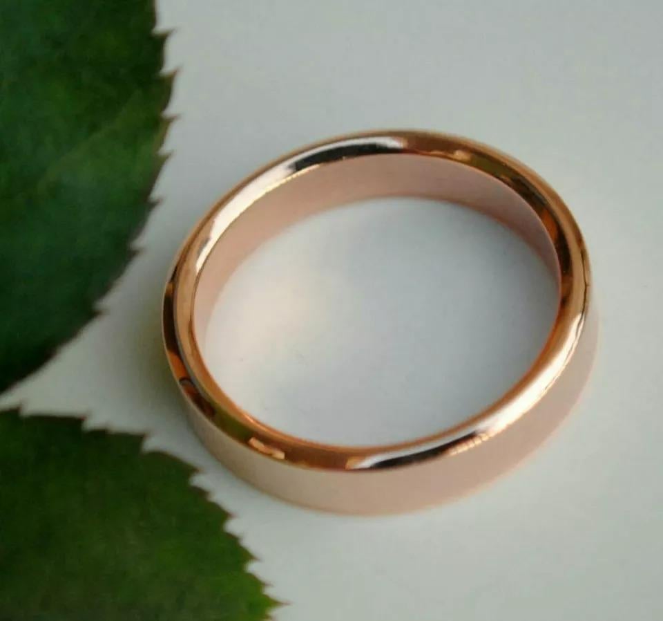 14k Solid Rose Gold Wedding Band Men Jewelry In New Condition For Sale In Chicago, IL