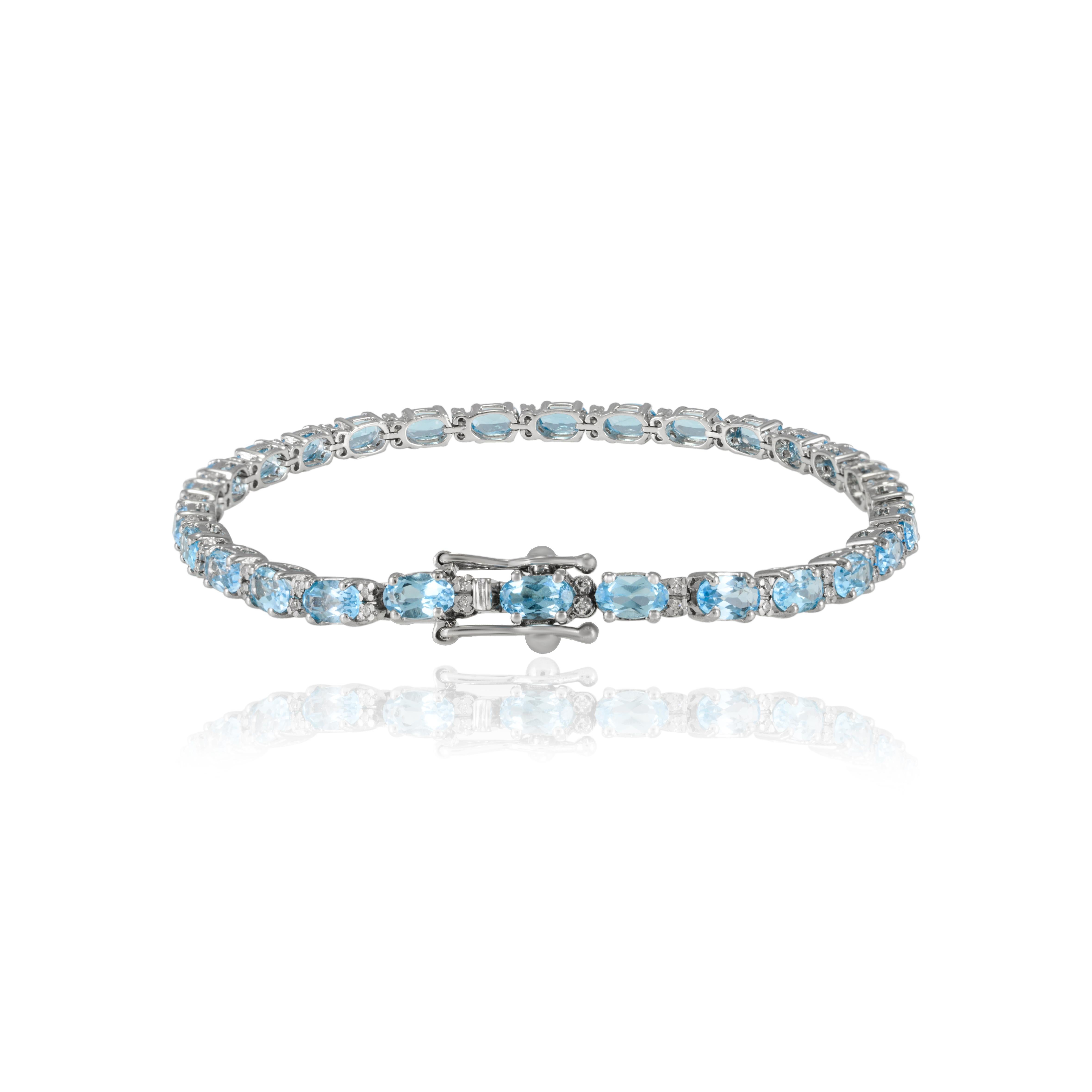Oval Cut Modern 14k Solid White Gold 8.04 CTW Oval Blue Topaz and Diamond Tennis Bracelet For Sale