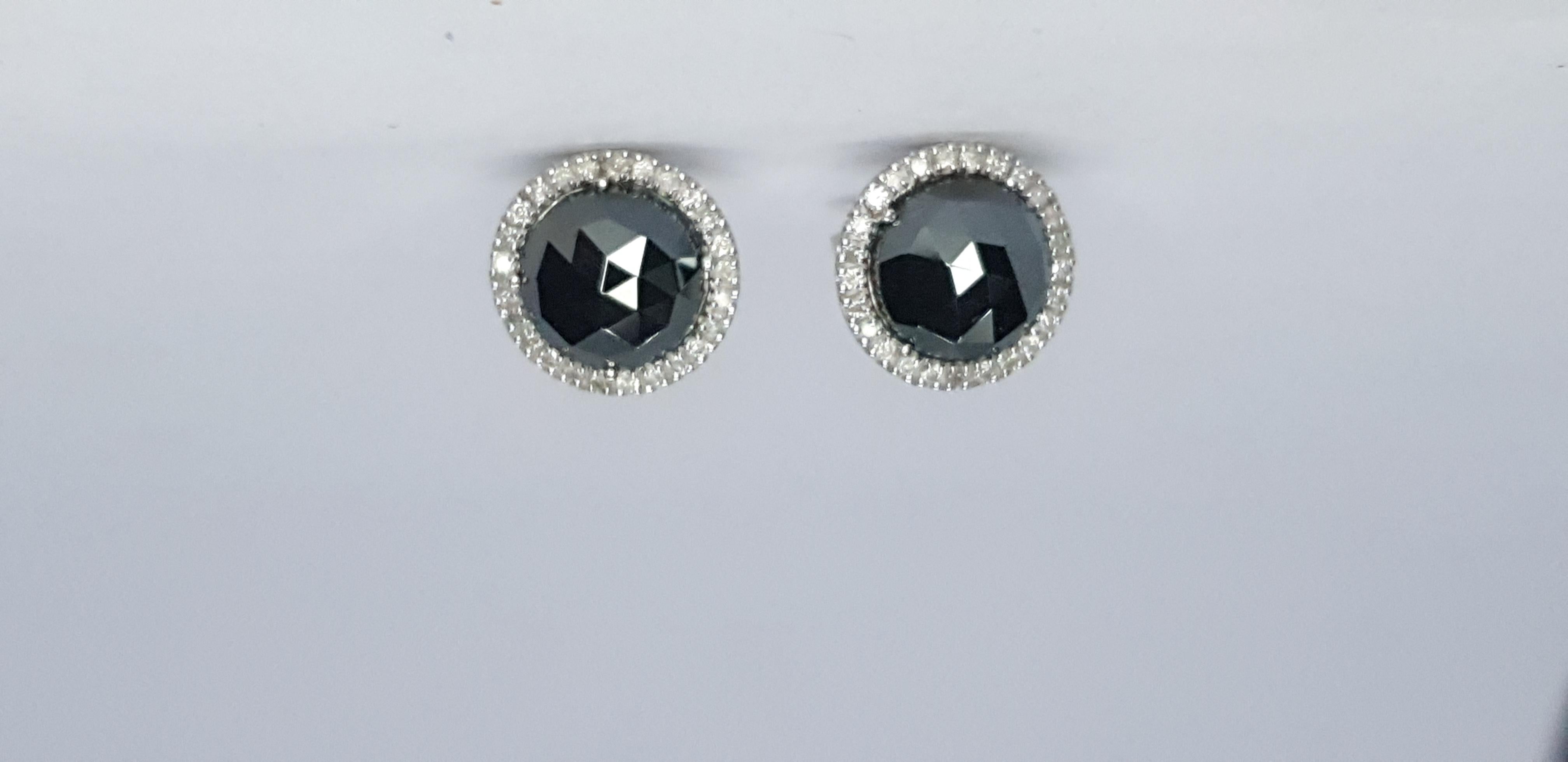 14K Solid Real White Gold Diamond Studded Spinel Stud Earring For Women. For Sale 6