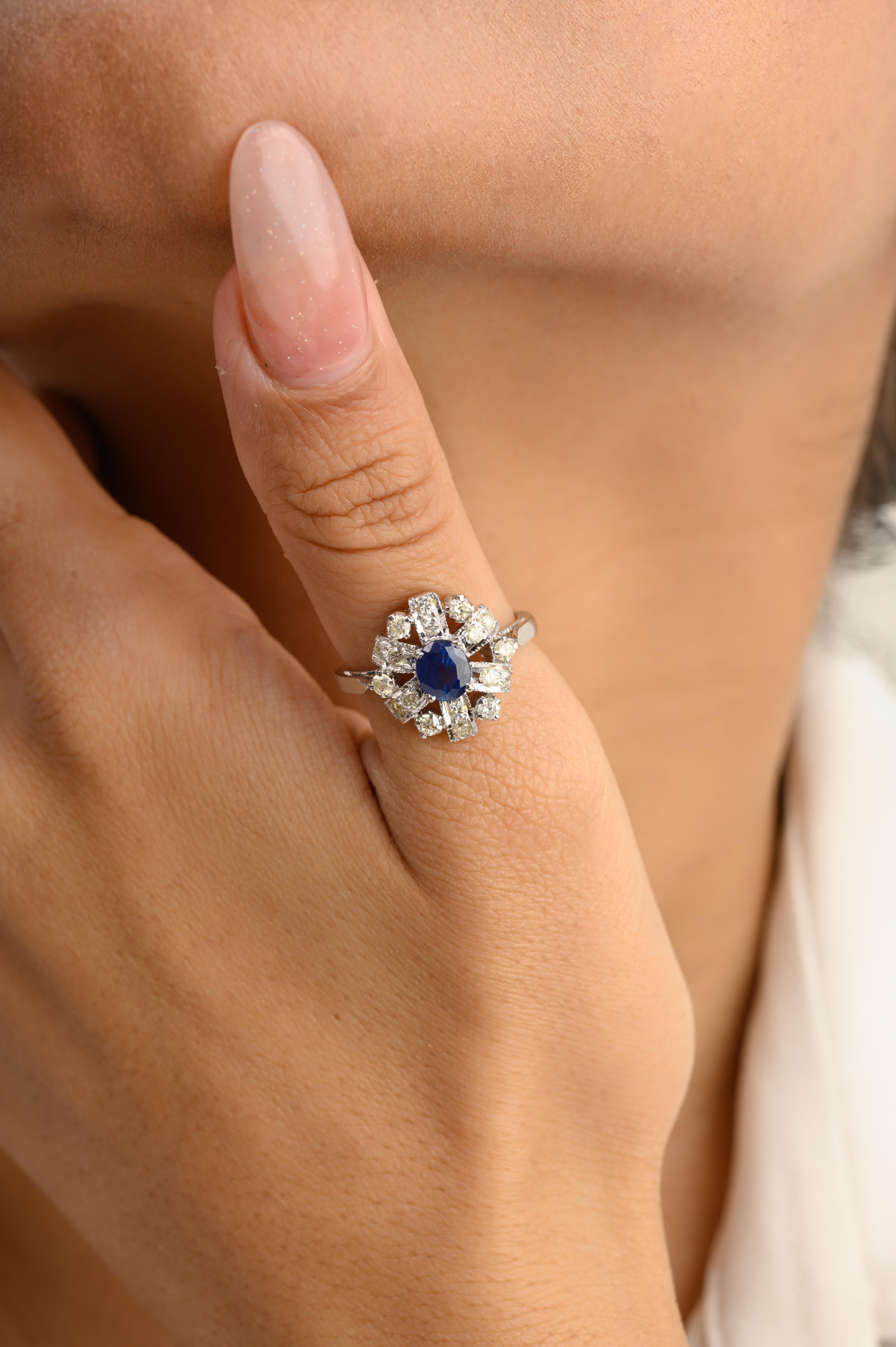 En vente :  Bague cadeau pour femmes en or blanc massif 14 carats avec halo de fleurs et saphirs bleus 6