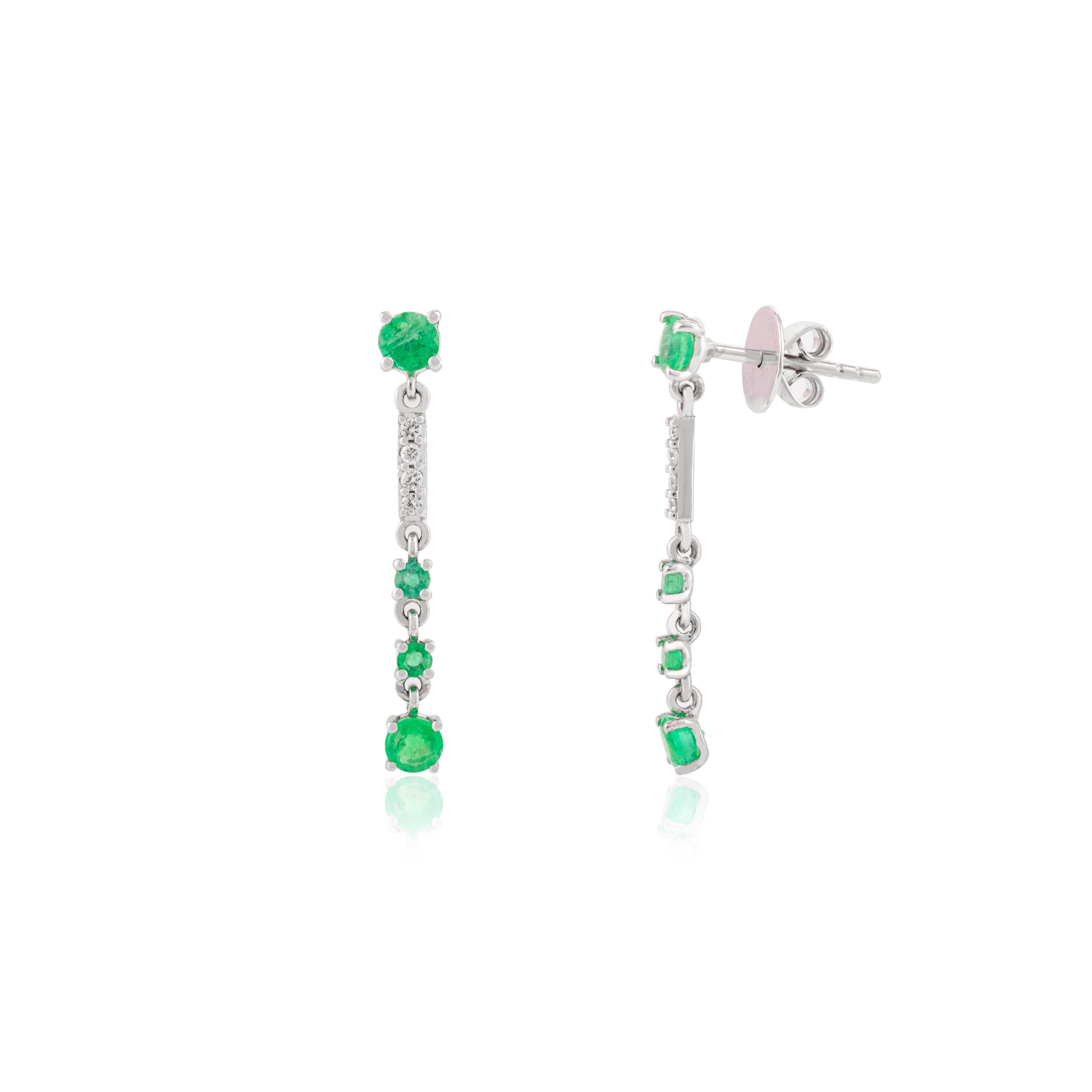 14k Solid White Gold Genuine Emerald Natural Diamonds Long Dangle Earrings In New Condition For Sale In New York, NY