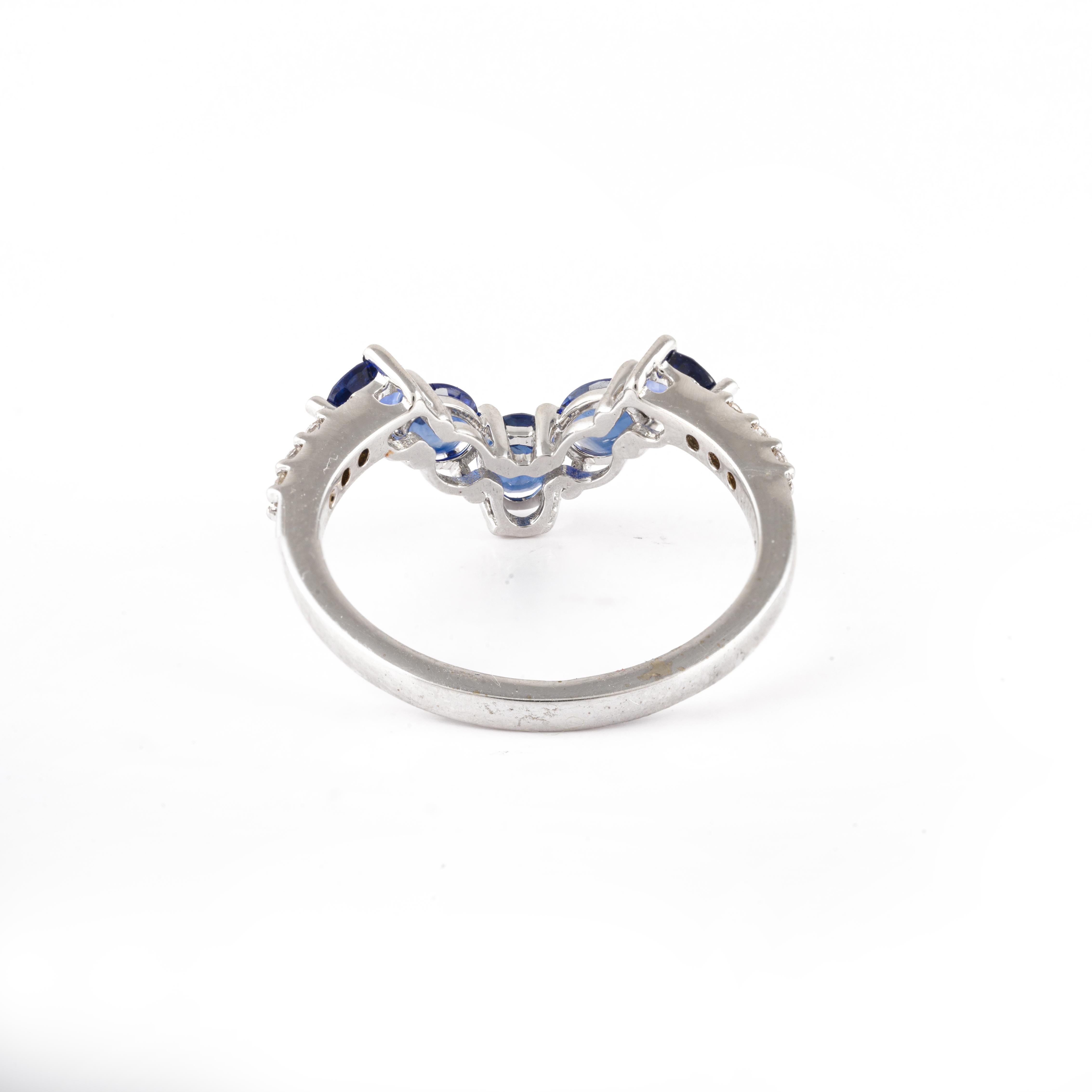 For Sale:  14k Solid White Gold Oval Blue Sapphire Chevron Ring with Flanked Diamonds 7