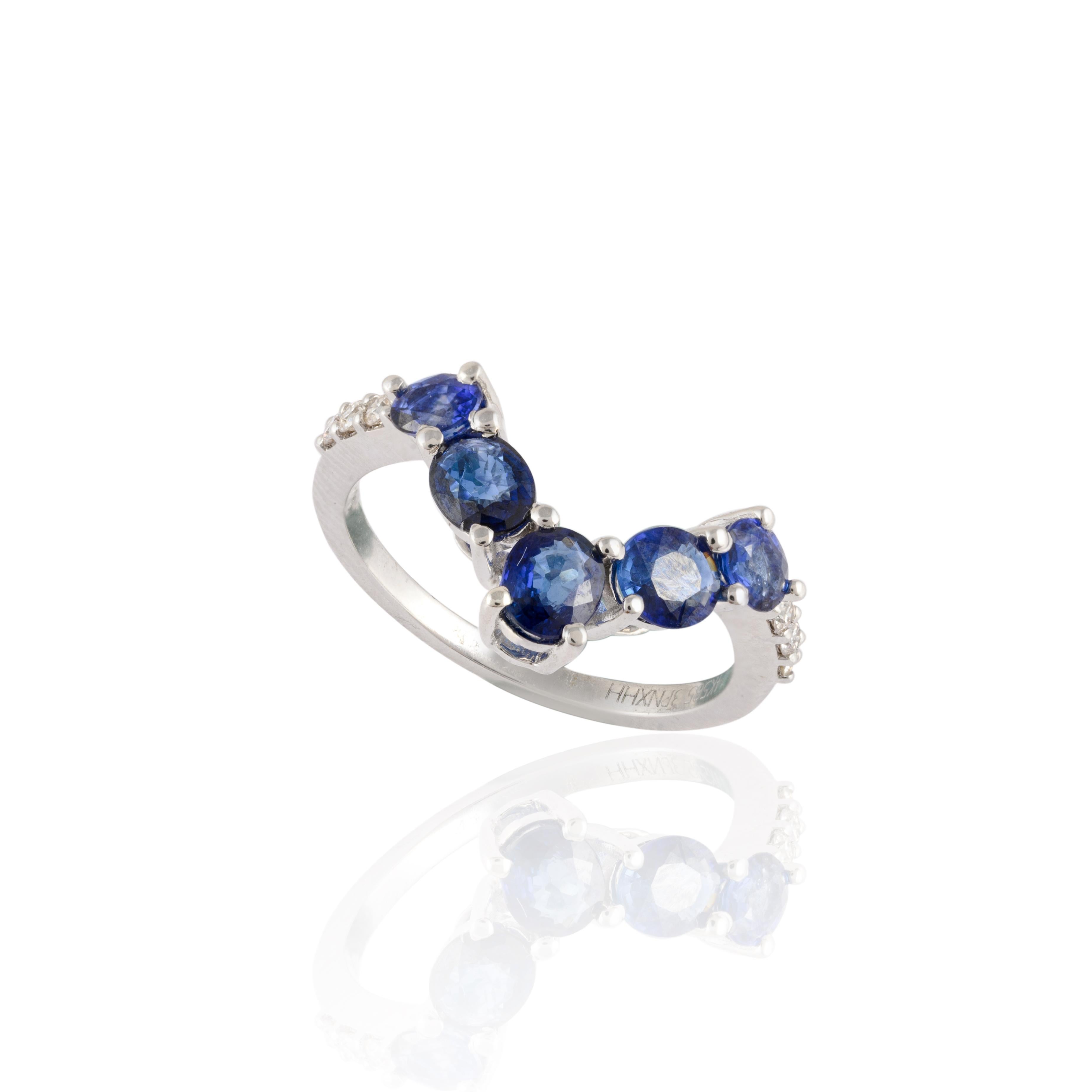 For Sale:  14k Solid White Gold Oval Blue Sapphire Chevron Ring with Flanked Diamonds 9