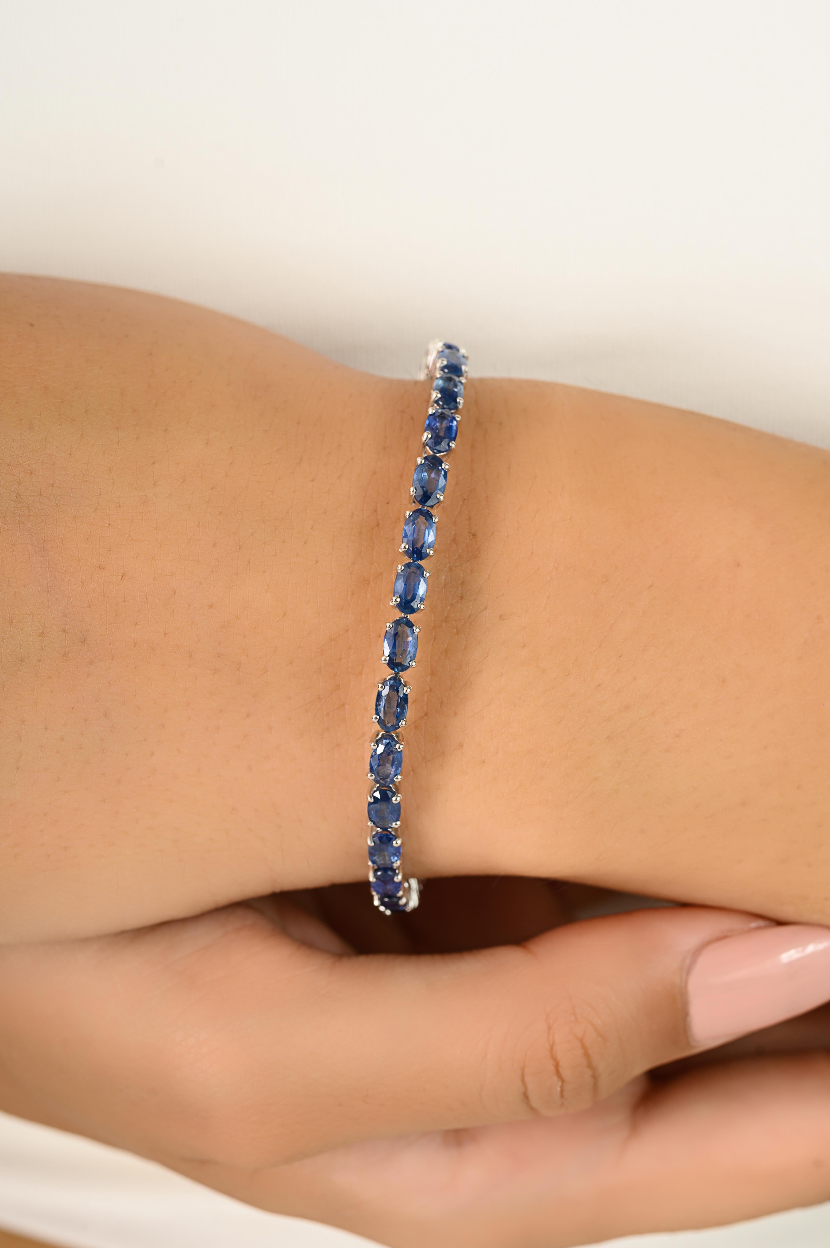 14K Solid White Gold Tennis Bracelet with 10 Ct Oval Cut Natural Blue Sapphire For Sale 1