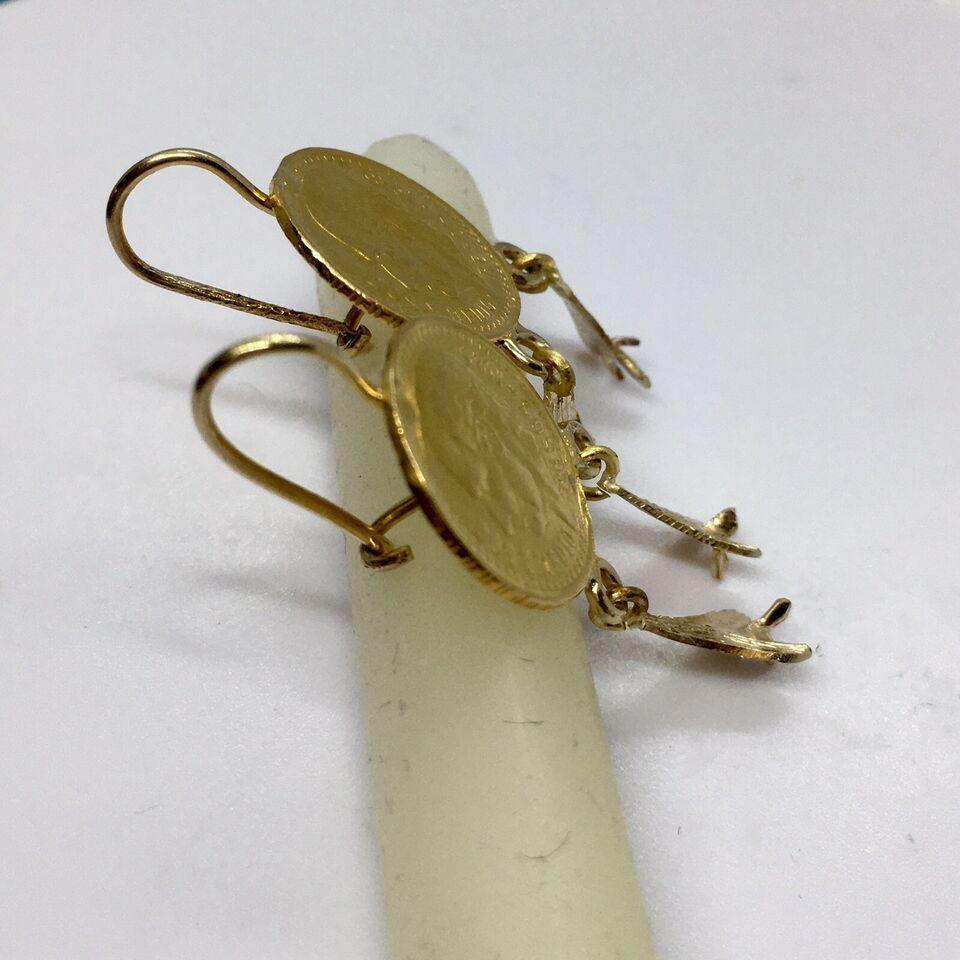 14K Solid Yellow Gold 22K 2.5 Pesos Gold Coin 1.25 Inch Dangling Wire Earrings In Good Condition For Sale In Santa Monica, CA