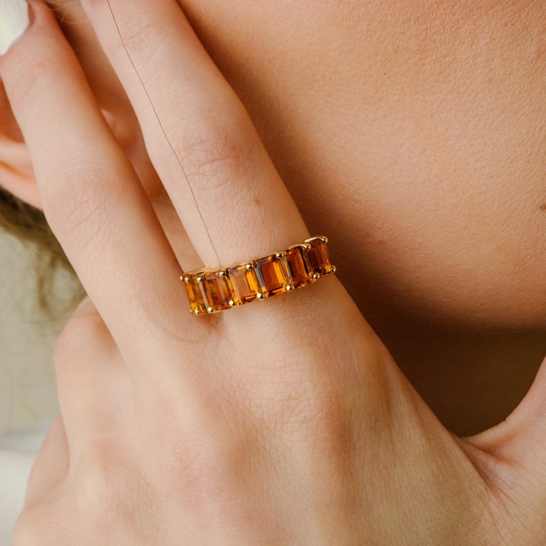 For Sale:  14K Solid Yellow Gold 3.83 Ct Citrine Gemstone Half Eternity Band Ring 3