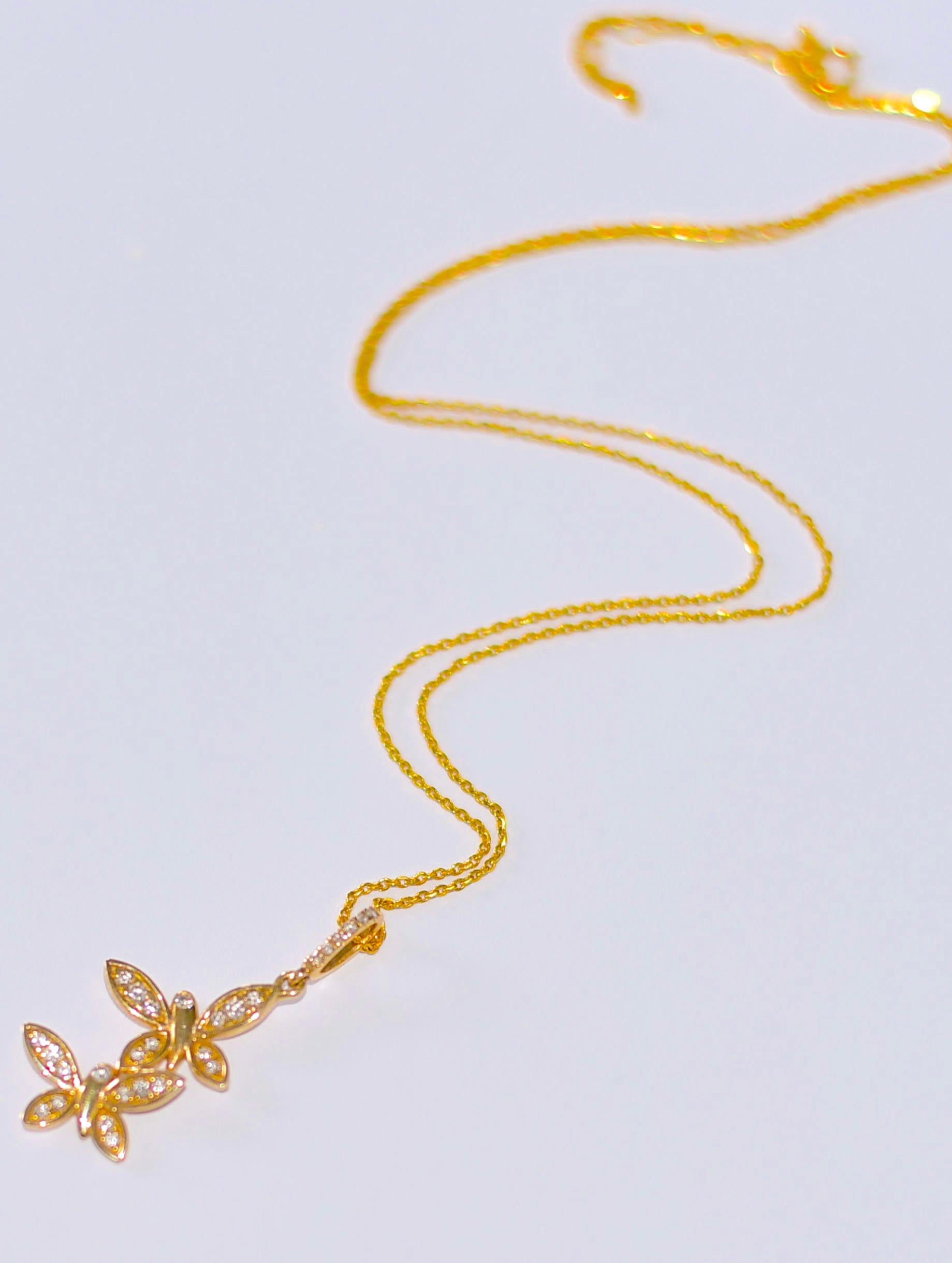 Collier papillon en or jaune massif 14K Pour femmes en vente