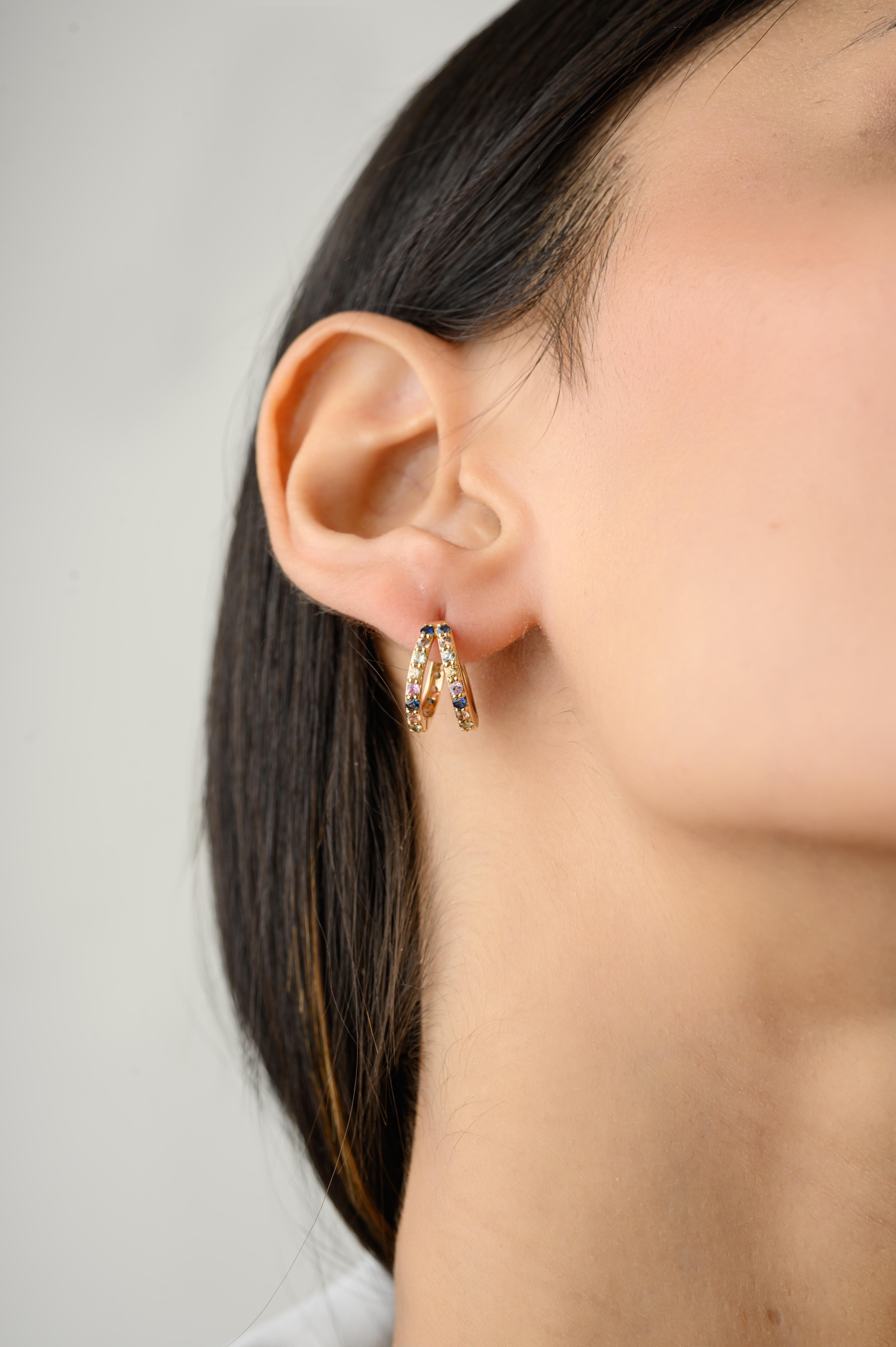 Taille ronde Créoles pour femmes en or jaune massif 14 carats avec saphirs multicolores en vente