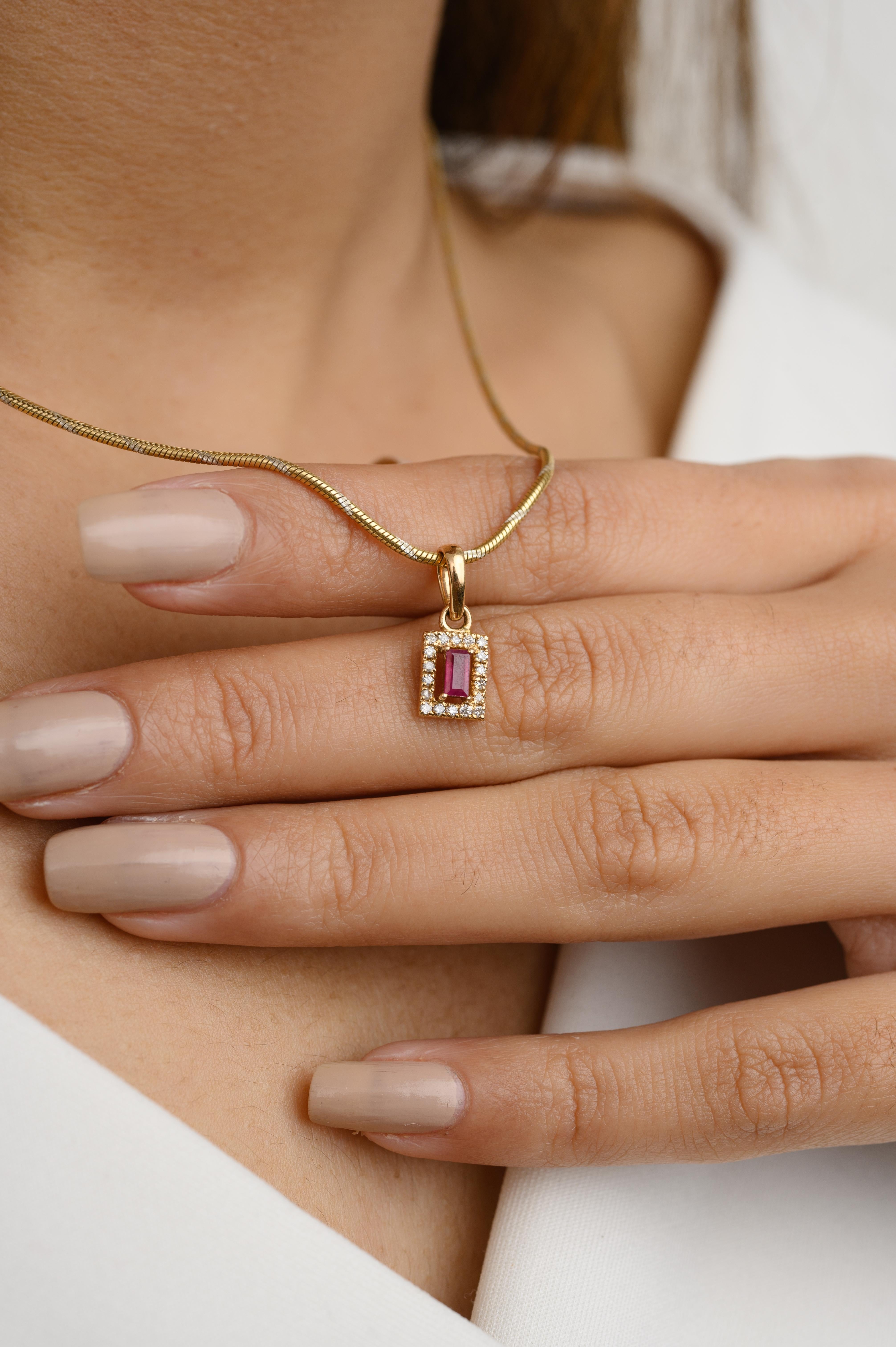 14k Or jaune massif Pendentif Halo Rubis Diamant Cadeau de Saint-Valentin en vente 2