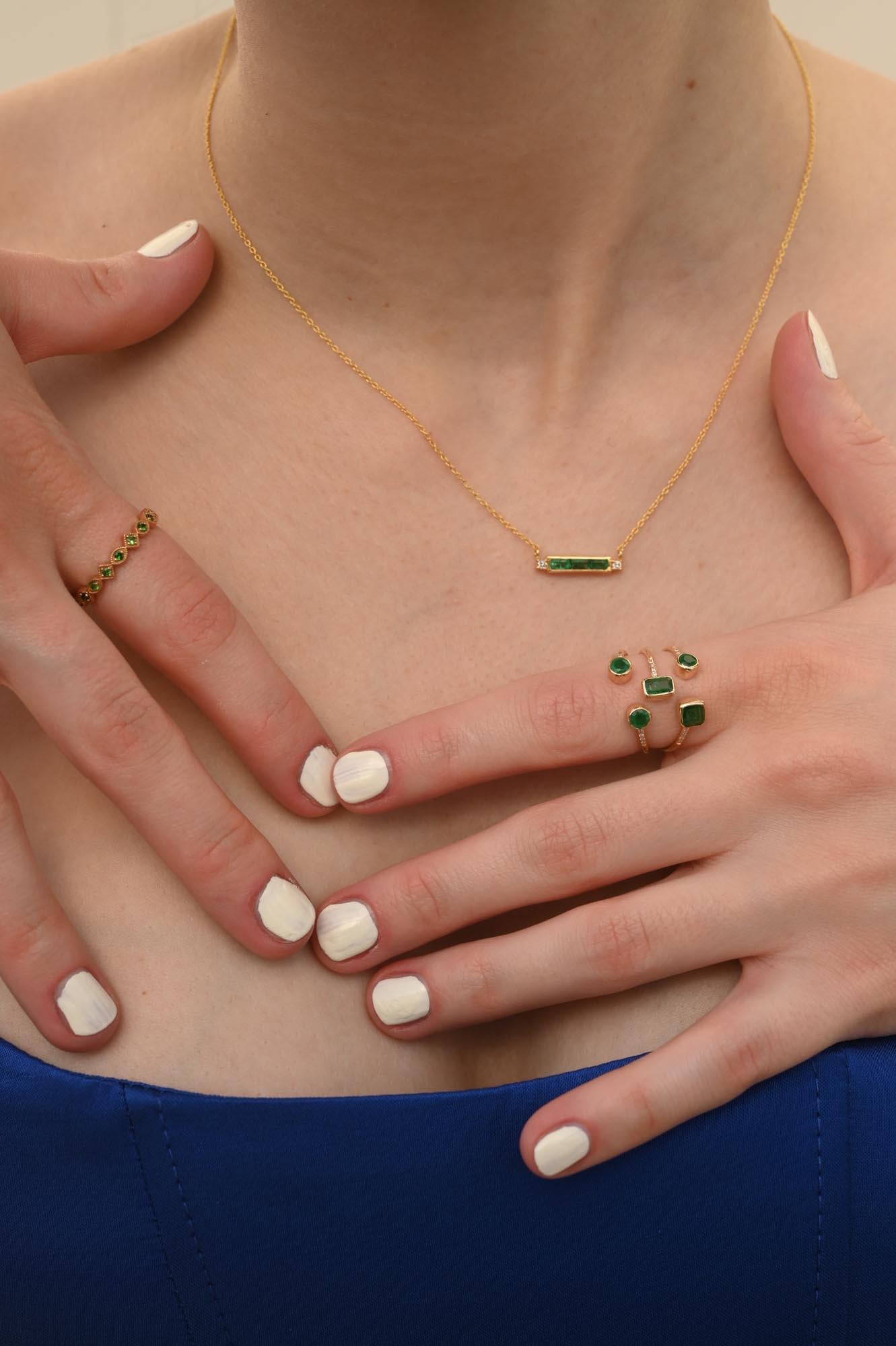14k Solid Yellow Gold Diamond Emerald Baguette Bar Necklace, Thank You Gift For Sale 7
