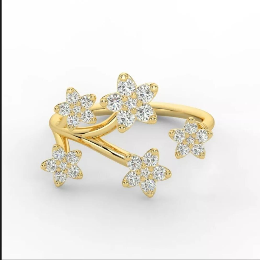 Bague en or jaune massif 14K avec fleur en diamant Cadeau de fin d'études Bague en or. en vente 2