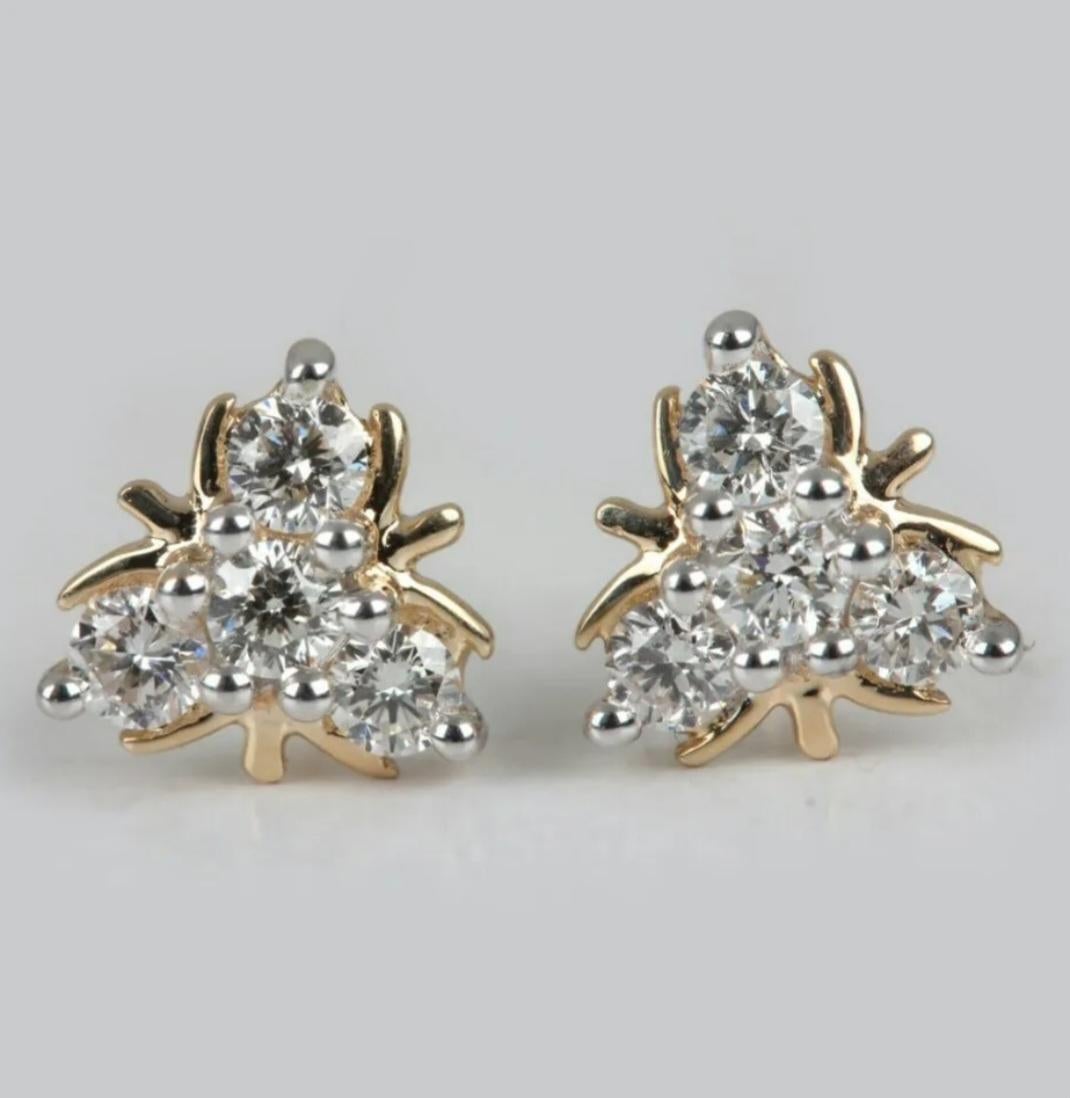 Boucles d'oreilles en or jaune massif 14K avec diamants Bijoux de qualité Cadeau d'anniversaire de mariage. Neuf - En vente à Chicago, IL