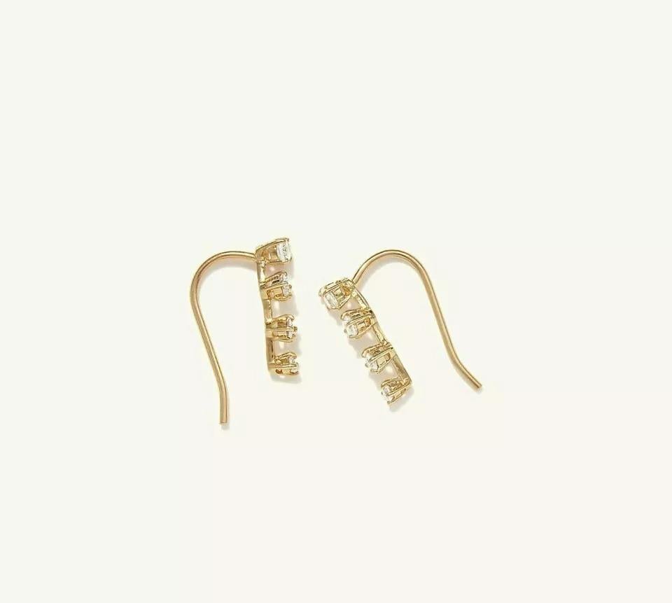 14k Solid Gold Diamond Ear Climber Diamond Pave Ear Climber Valentines Day Sale.
Light weight can be worn everyday

Additional information:
Material: Natural Diamond, 14K Yellow Gold
Base Metal: Yellow Gold
Cut: Excellent
Certification: 14K