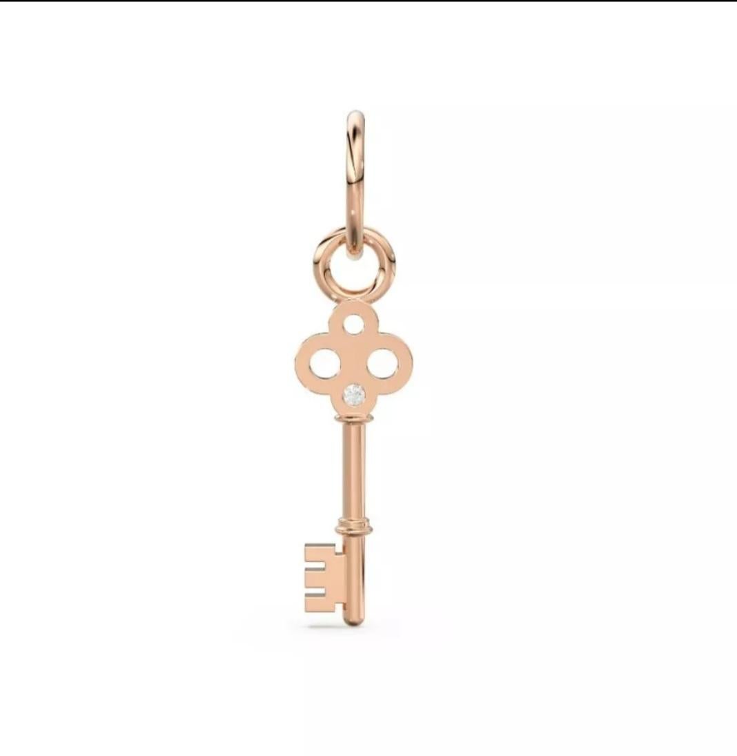 Art déco Pendentif breloque clé en or jaune massif 14 carats avec diamants naturels en vente