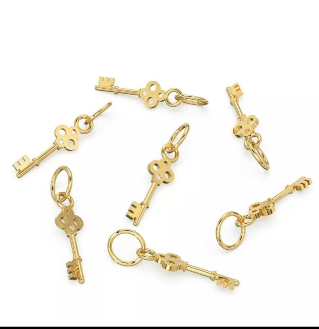 Pendentif breloque clé en or jaune massif 14 carats avec diamants naturels Unisexe en vente