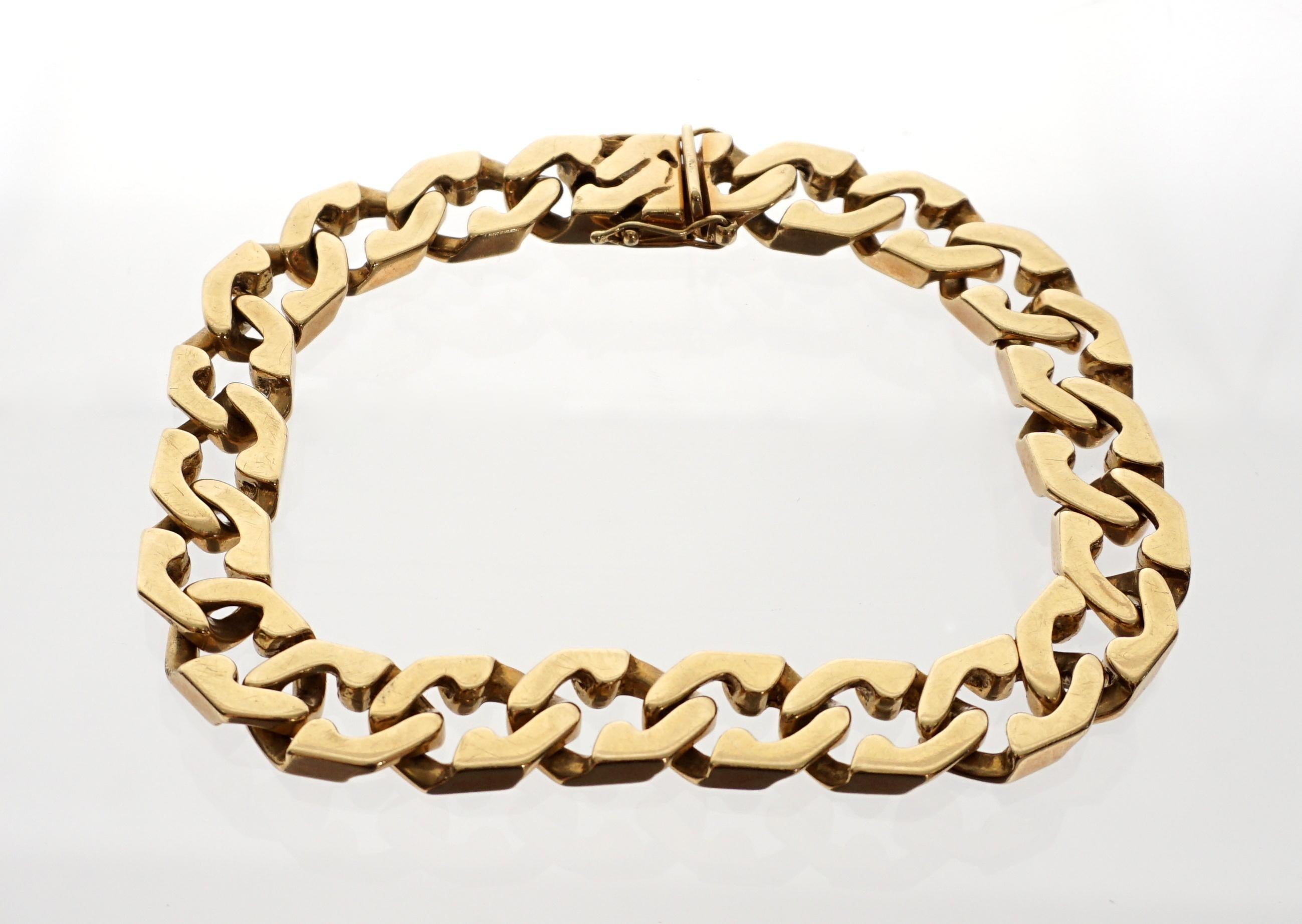 Vintage estate 14k Solid Yellow Gold Cuban Curb Link Bracelet 9”. A very elegant look.  66 Grams approx. 12mm Wide. Retail value $8,000.00
It is very very nice. EXCELLENT CONDITION. Very heavy at 66 grams and wide at approx 12 mm with a good length