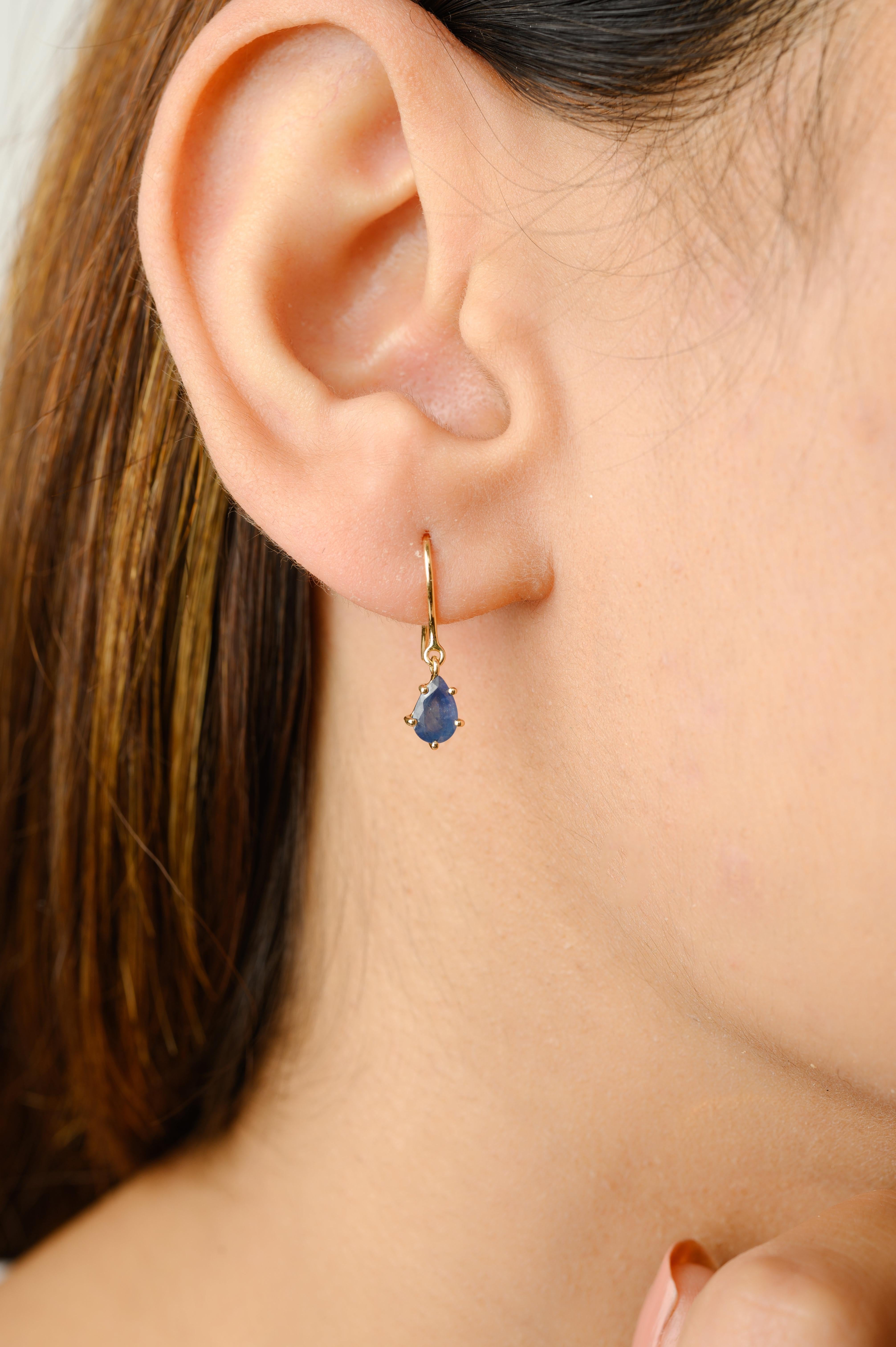14k Solid Yellow Gold Minimalist Pear Cut Sapphire Dangle Earrings Gift for Her In New Condition For Sale In Houston, TX