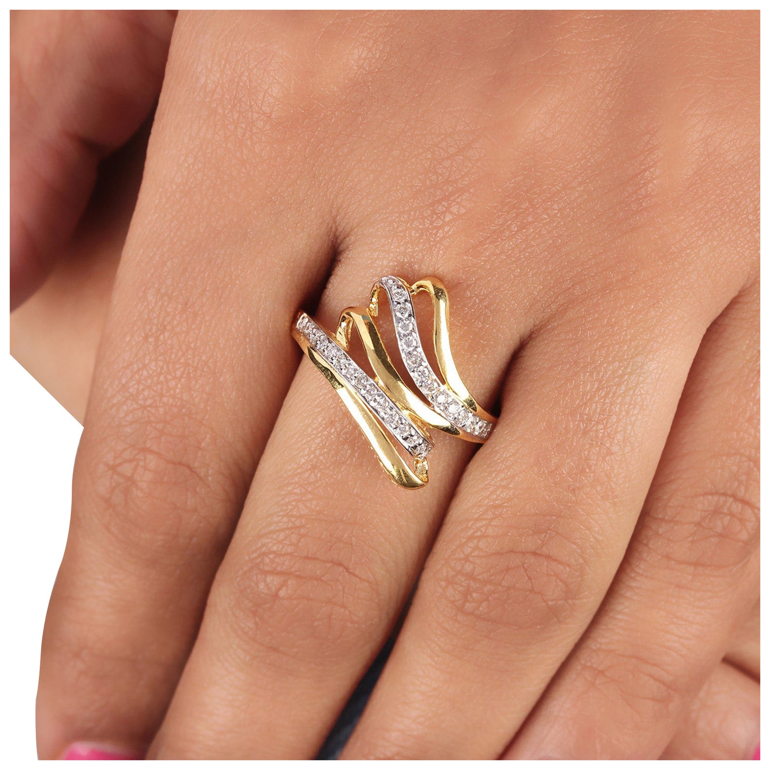 14k Massiv Gelbgold Minimalistischer Ring  Stapelbarer Ring mit natürlichem Diamant für Frauen.