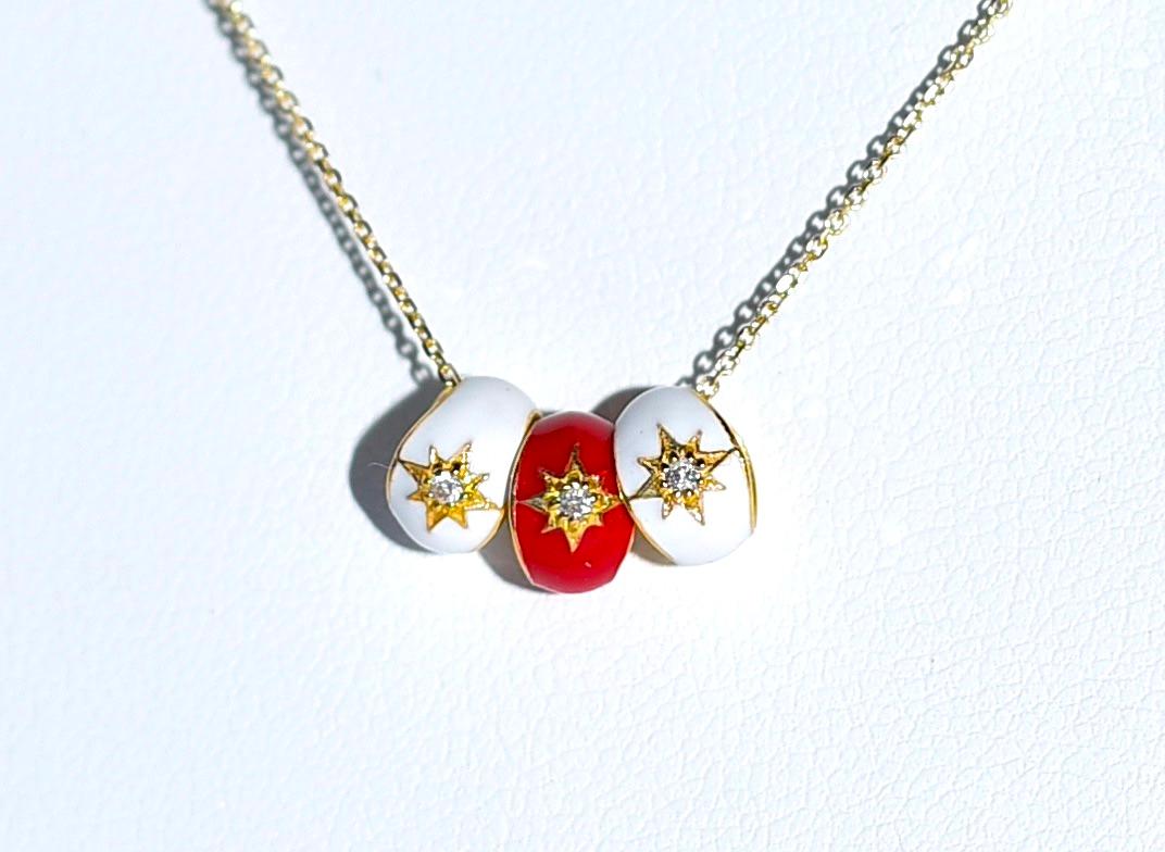 14K Solid Yellow Gold Necklace with Red and White 14K Gold Enamel Pendant In New Condition For Sale In Astoria, NY