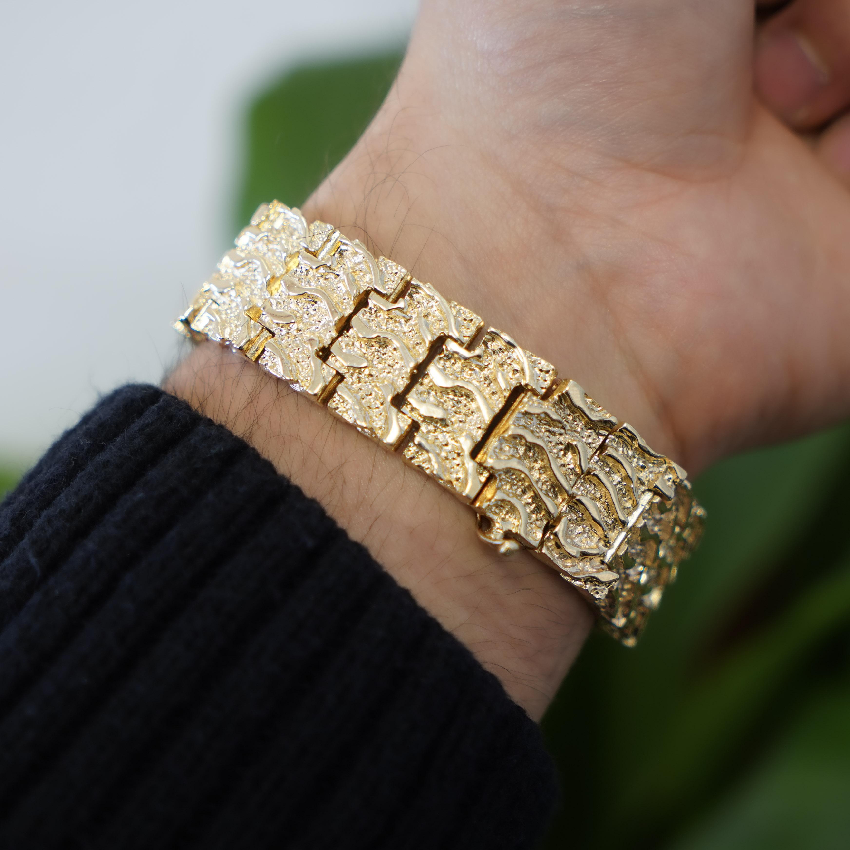 14K massivem Gelbgold Nugget Link Herrenarmband im Angebot 2