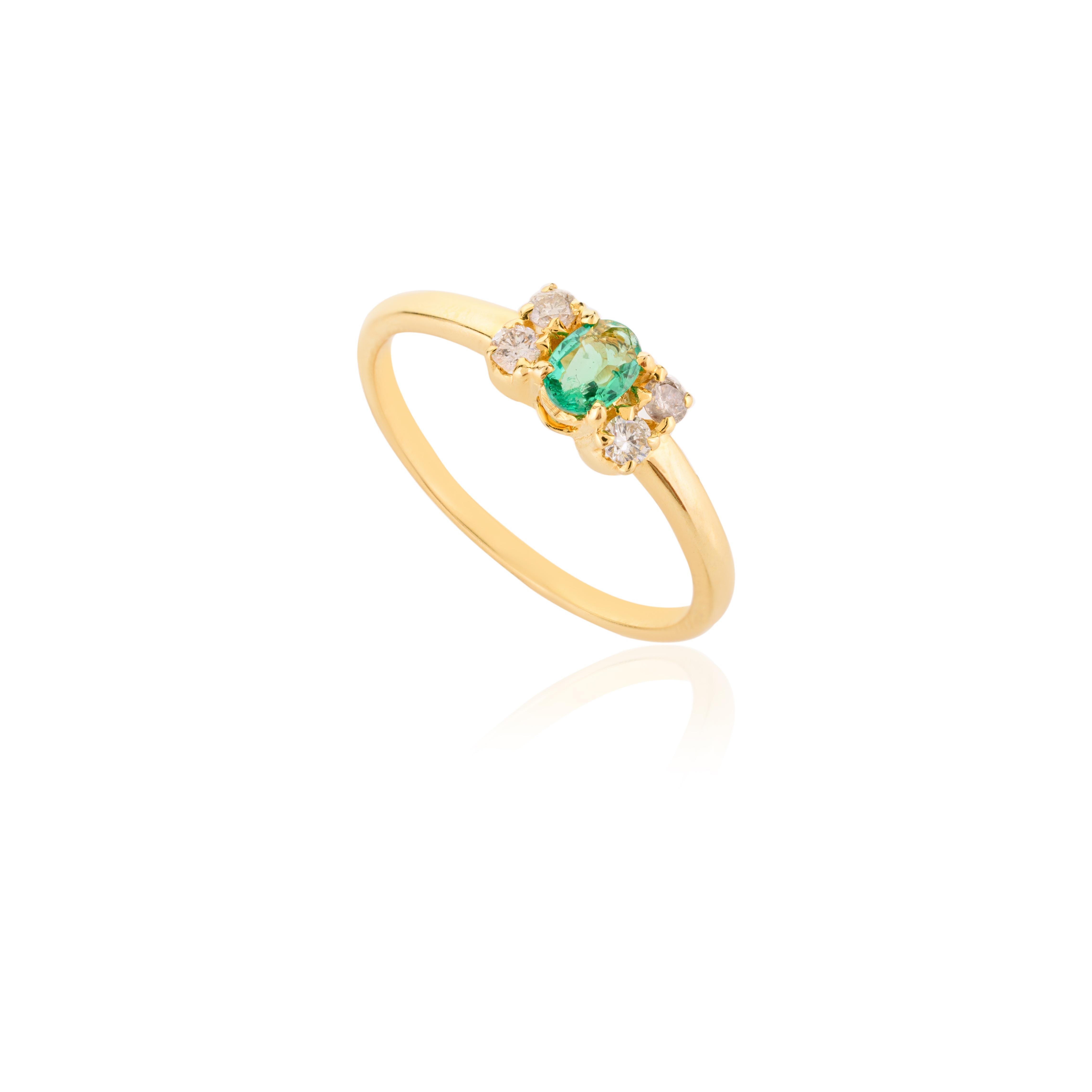 For Sale:  14k Solid Yellow Gold Oval Cut Emerald Gemstone and Diamond Ring for Women 3