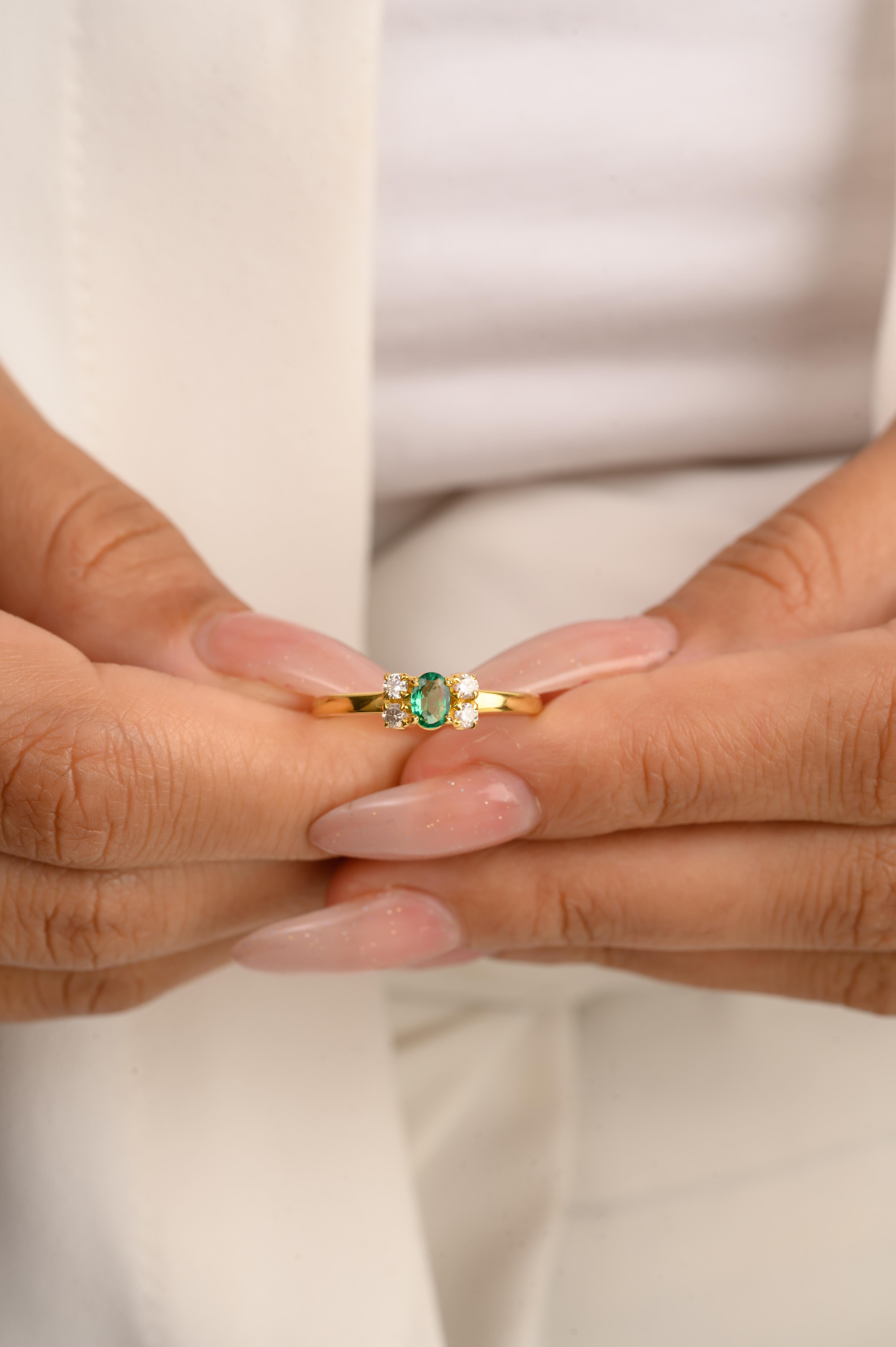 For Sale:  14k Solid Yellow Gold Oval Cut Emerald Gemstone and Diamond Ring for Women 5