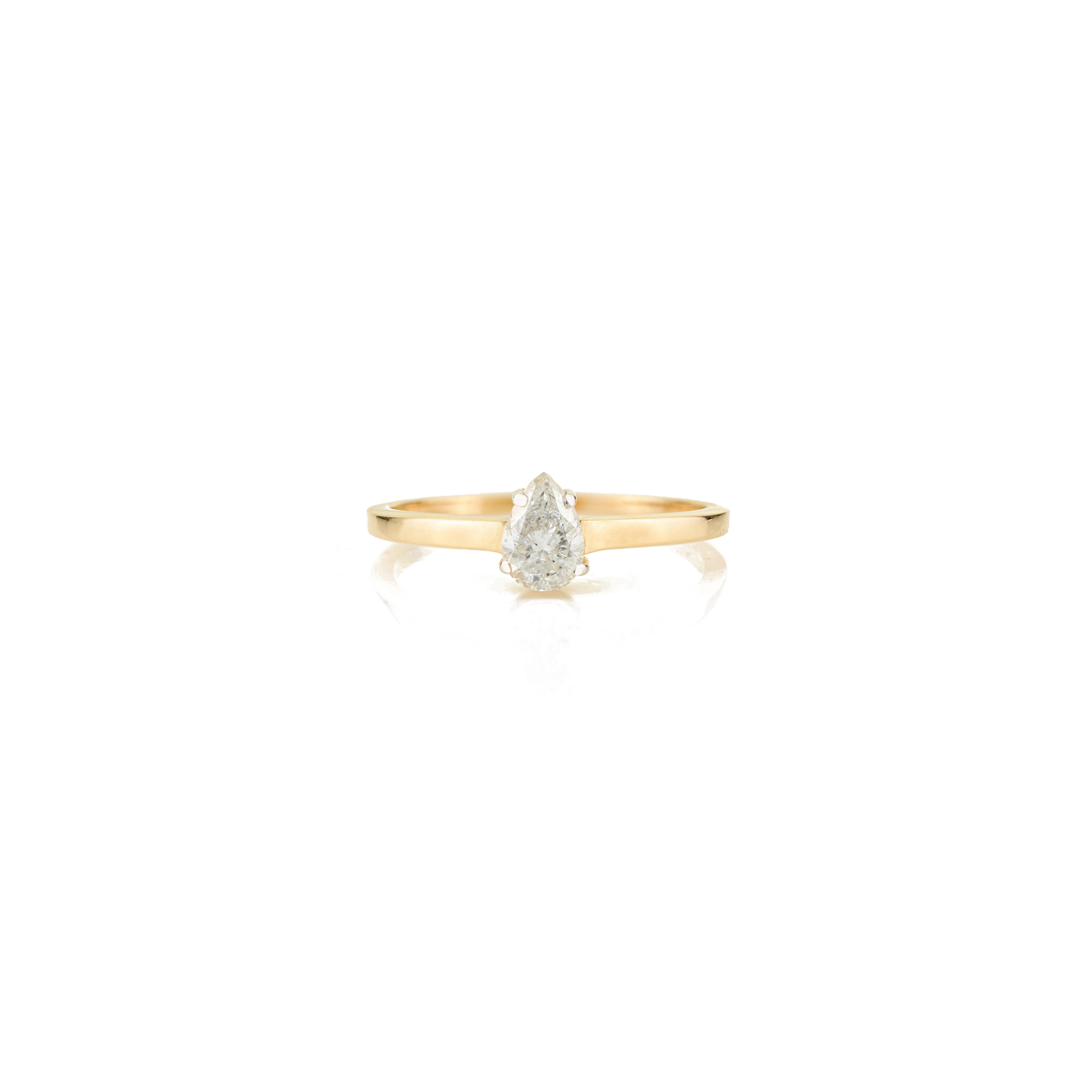 En vente :  Bague de fiançailles en or jaune massif 14K avec solitaire en diamant taillé en poire Cadeau pour les femmes 3